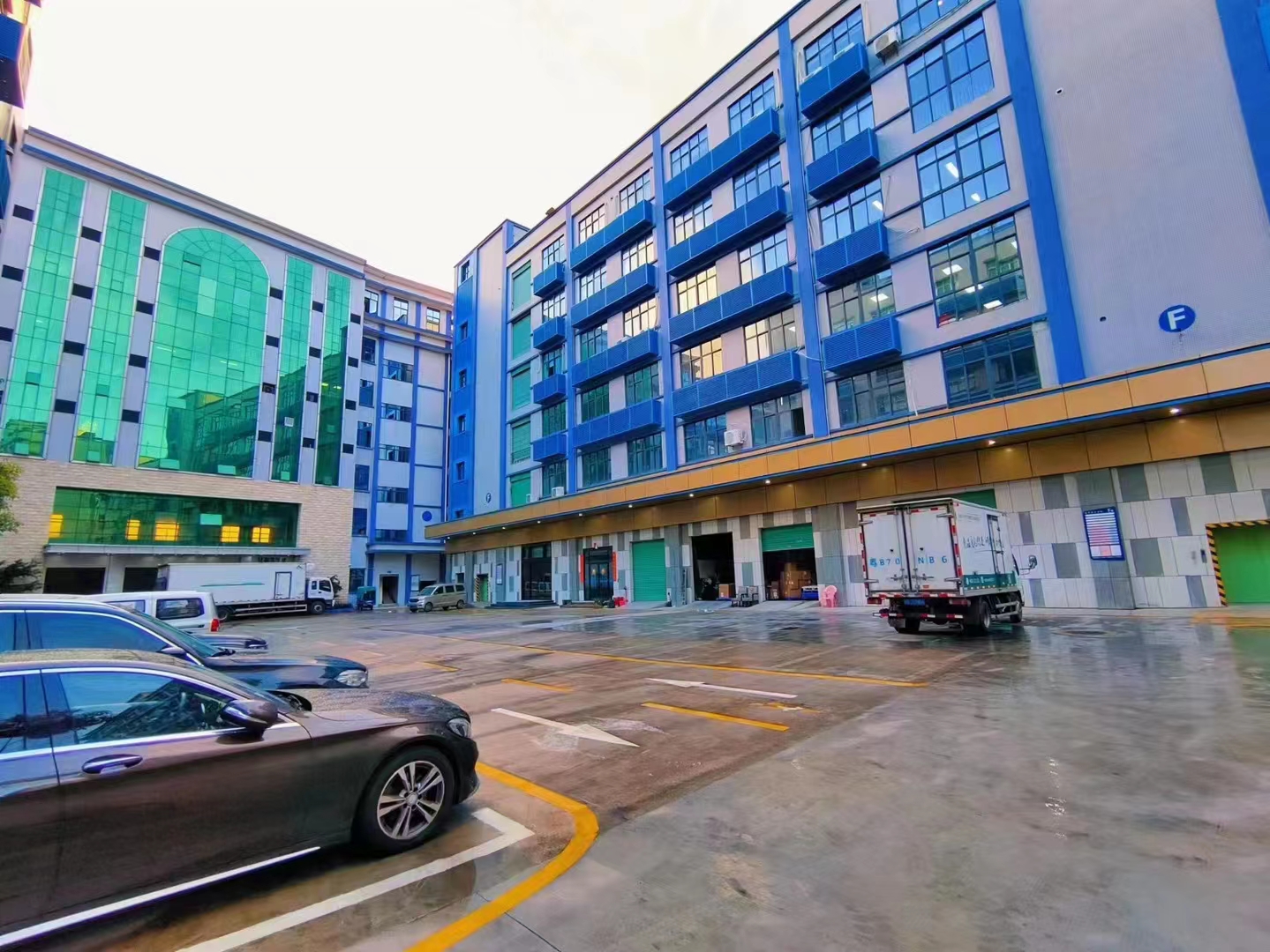 坂田上雪科技园原房东一楼800平厂房出租