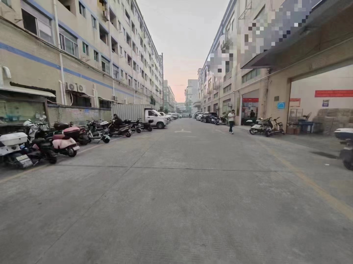 福永一楼400平厂房出租，可进大货车