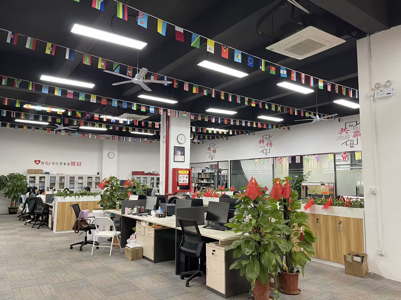 龙华元芬地铁站附近科技园办公室厂房1150平出租