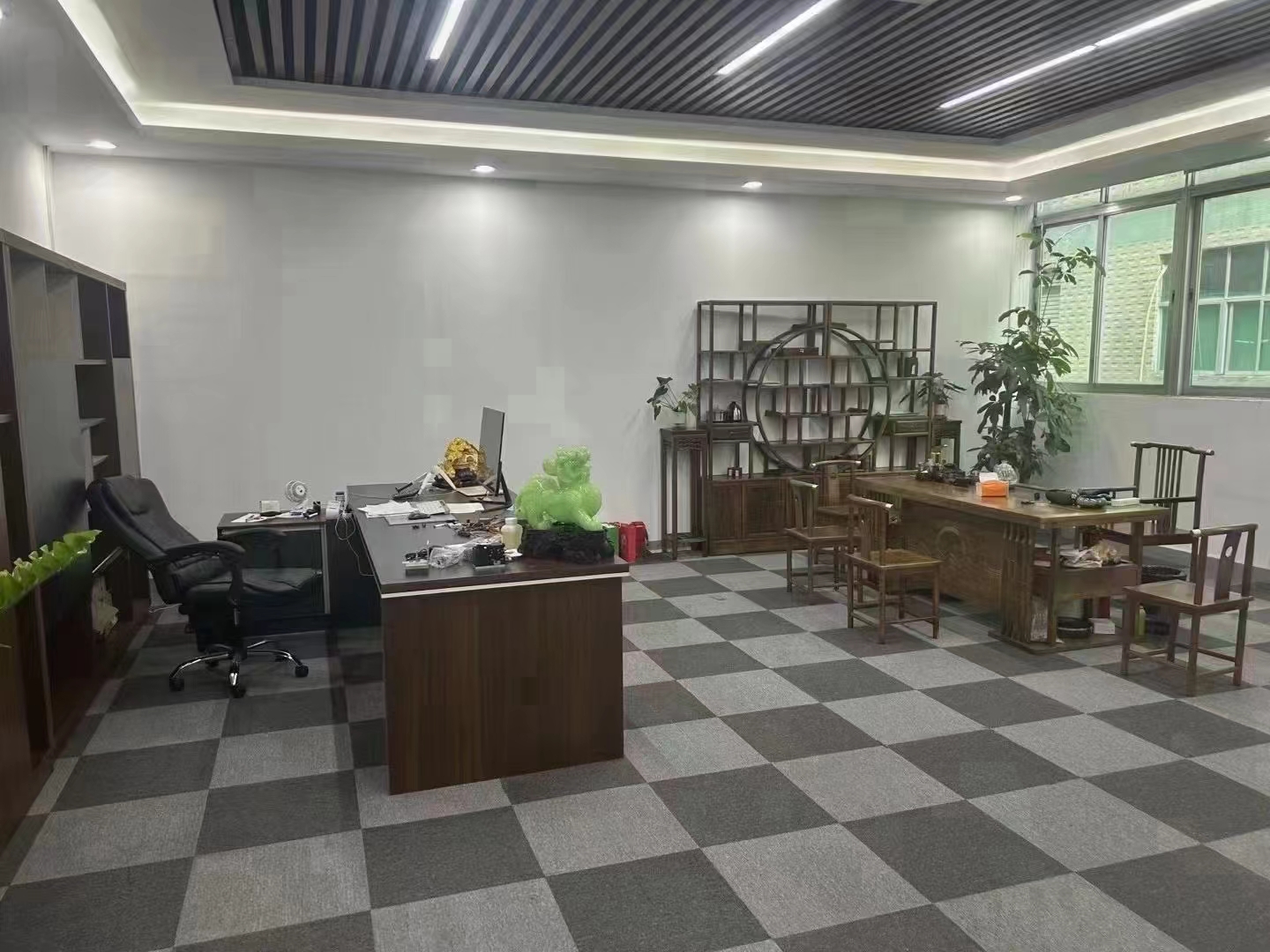 龙华大浪华荣路边原房东工业区新出楼上800平厂房出租