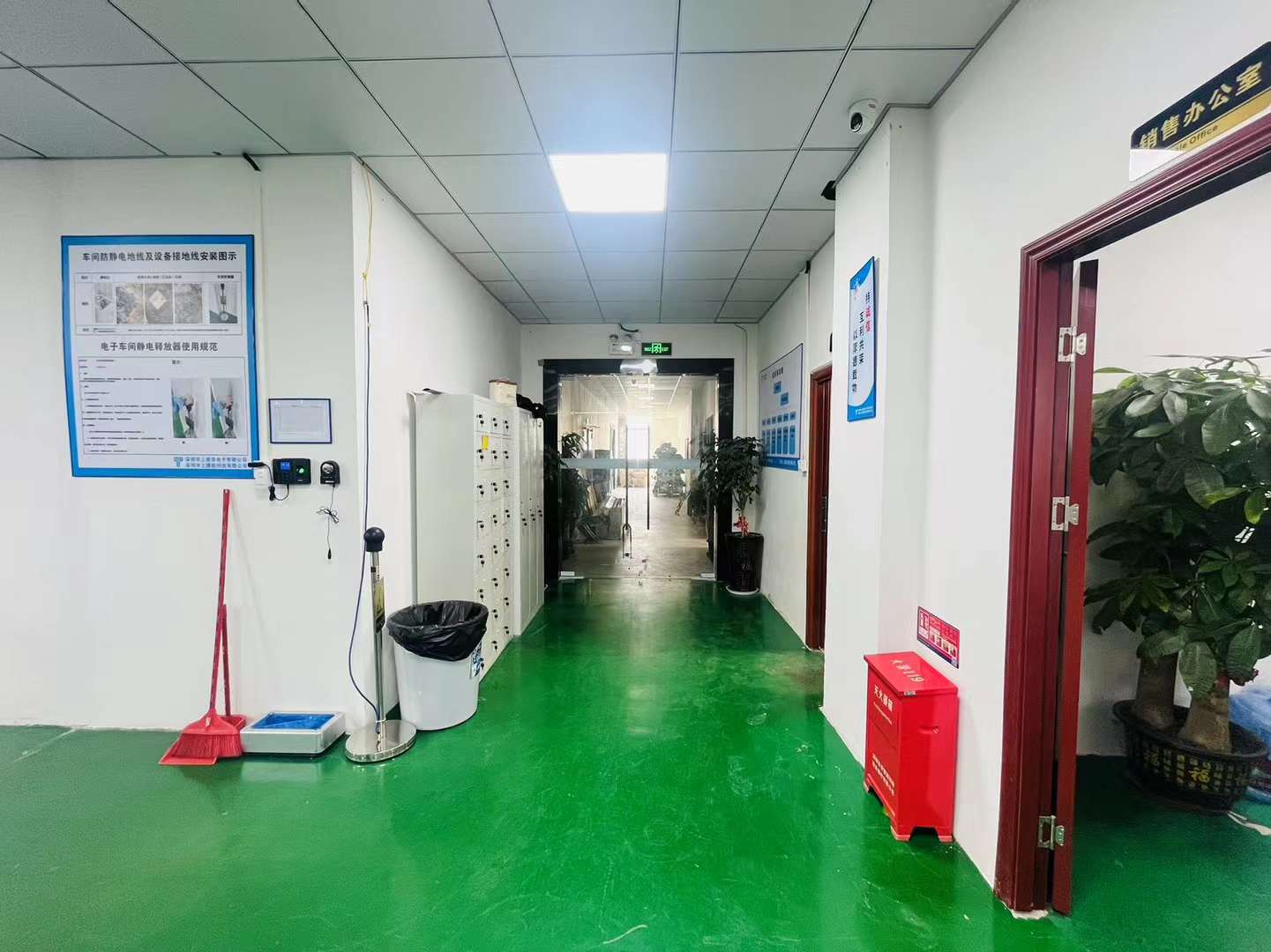 石岩水田第四工业区6楼555平厂房出租