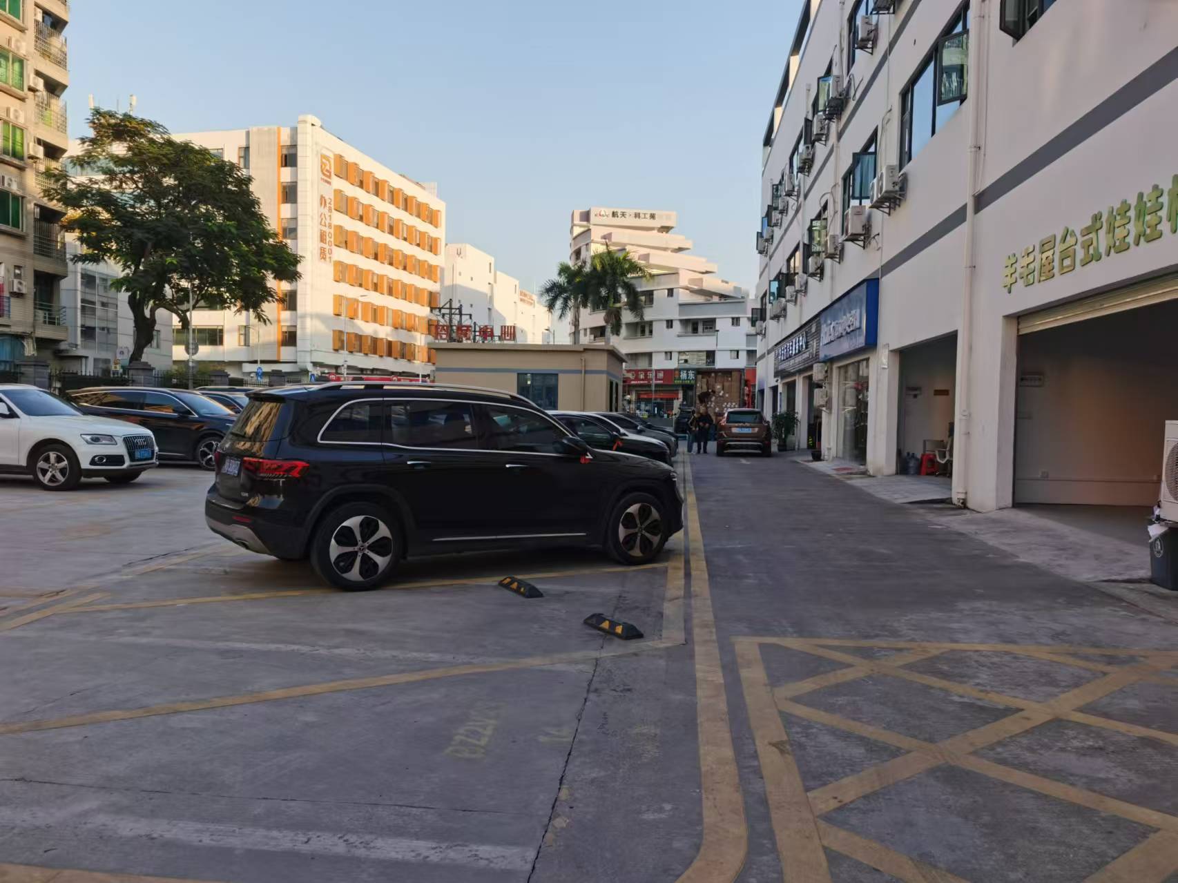 龙华油松一楼320平厂房出租