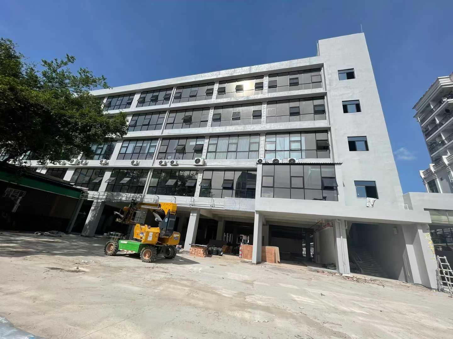 民治精装修办公室整层1783平办公室出租