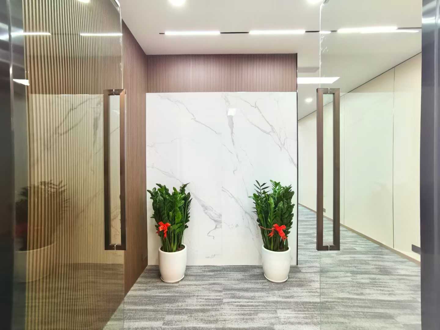 深圳北站花园式甲级写字楼 小户型办公室114平办公室出租