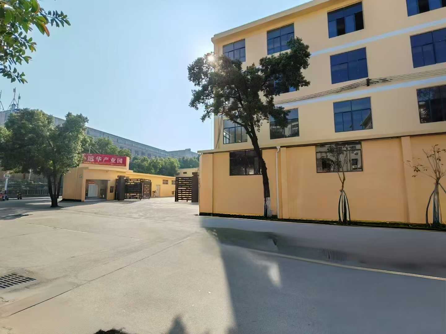 横岗【六约产业园】1650平厂房出租