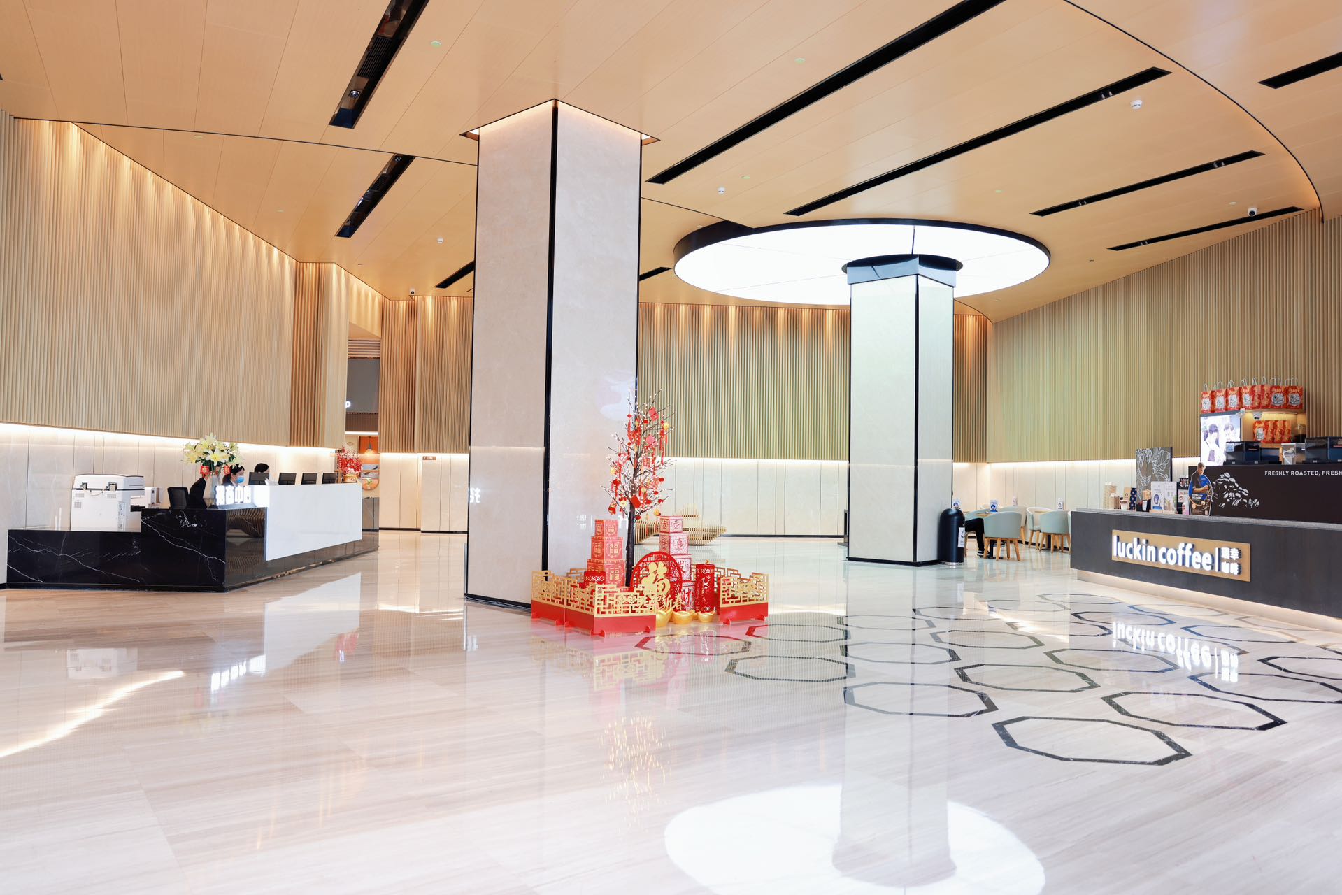 龙华《天汇大厦》写字楼253平办公室出租