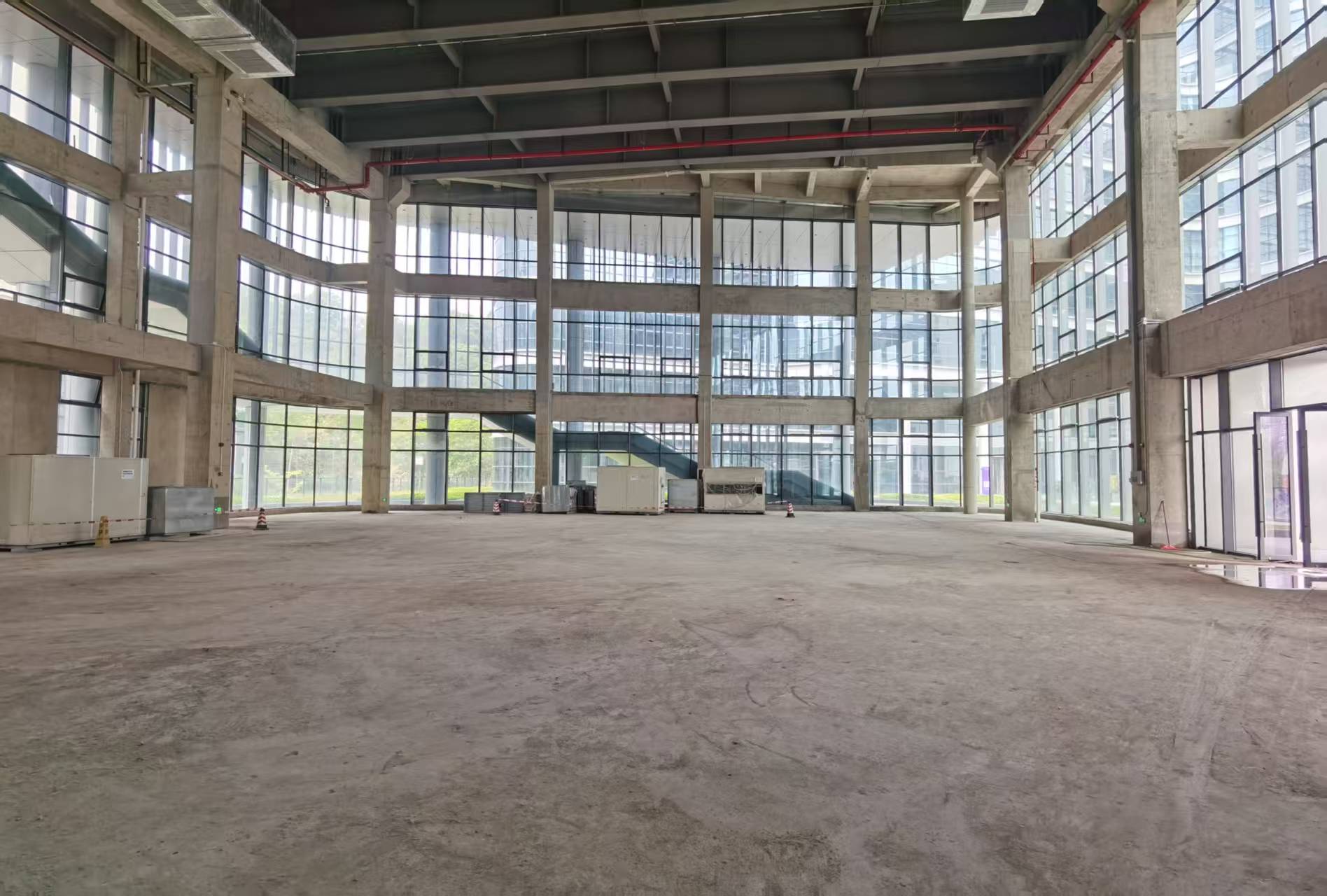 龙华主干道上层高16米红本厂房出租