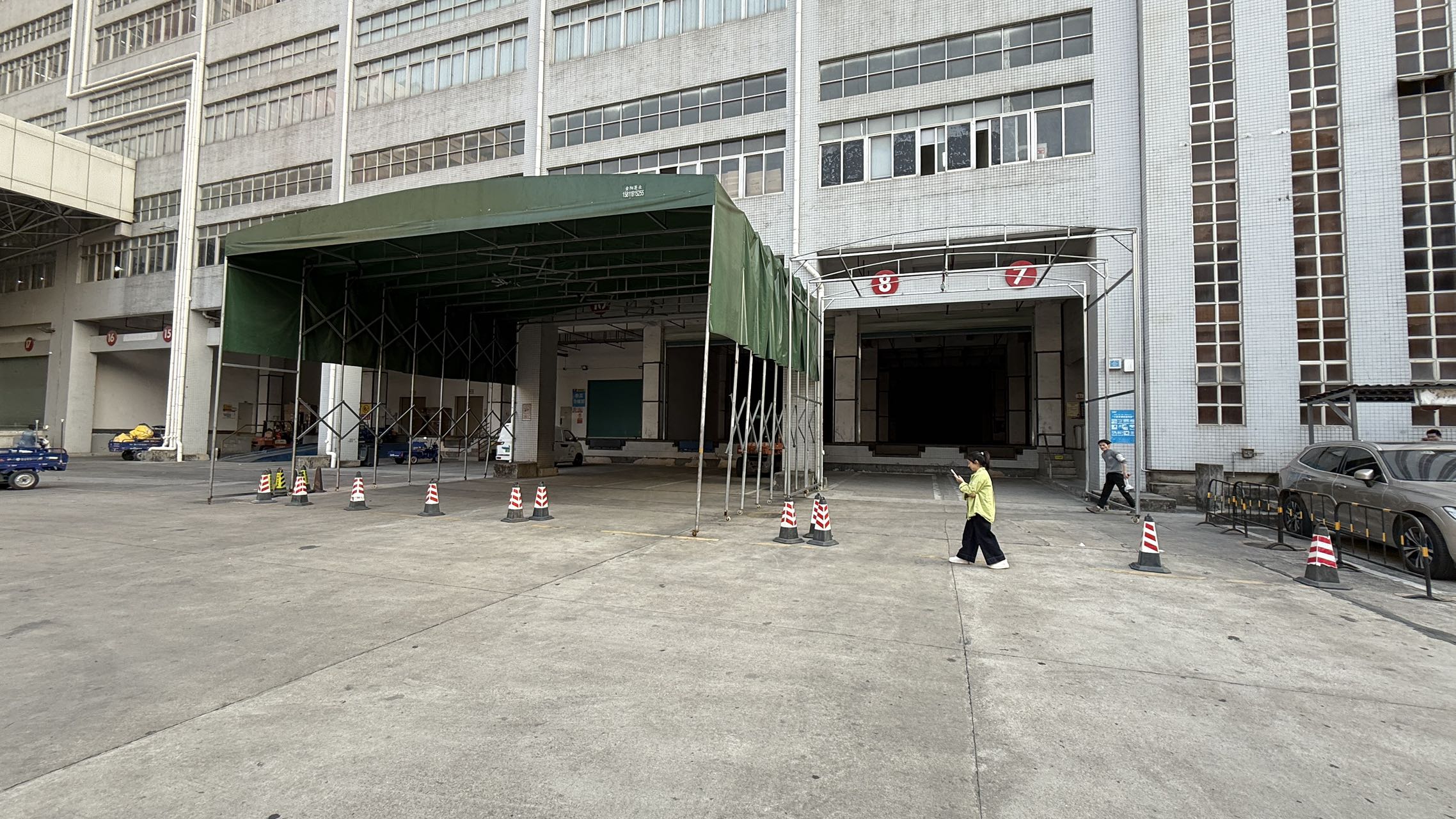 龙华大浪元芬物流园一楼3510平厂房出租