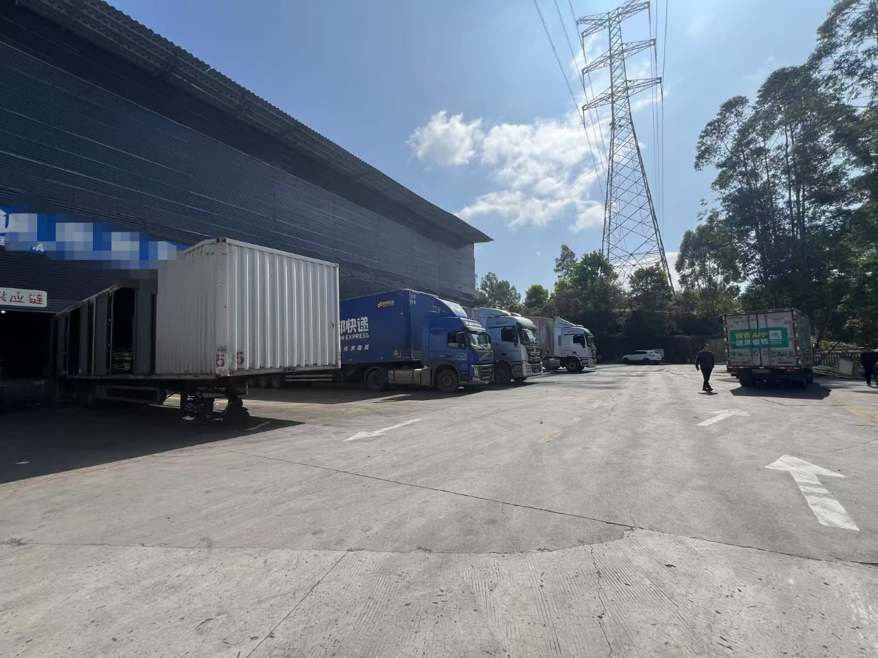 平湖丹平快速旁物流园一楼6000平仓库出租