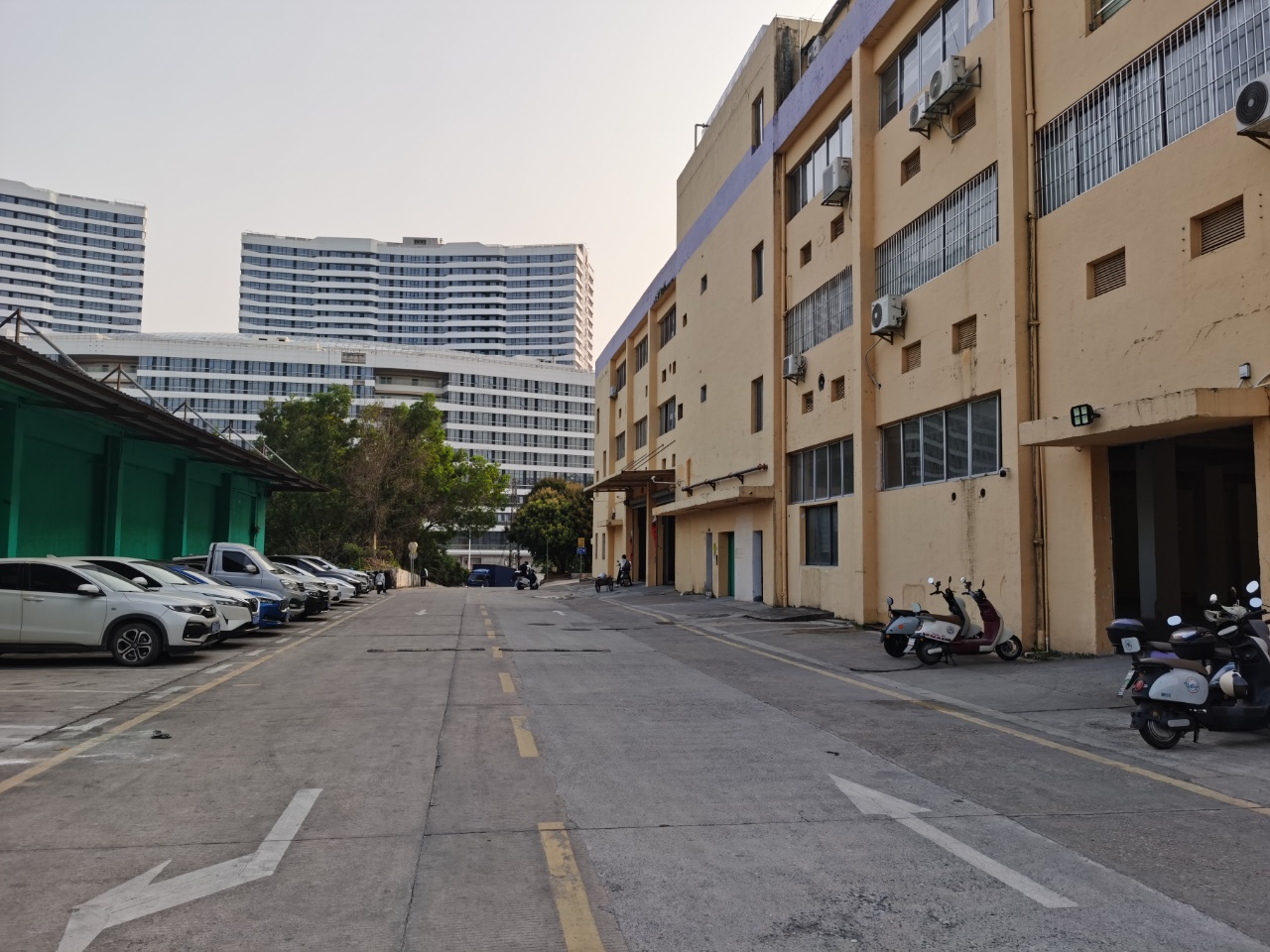 坂田一楼1200平厂房出租