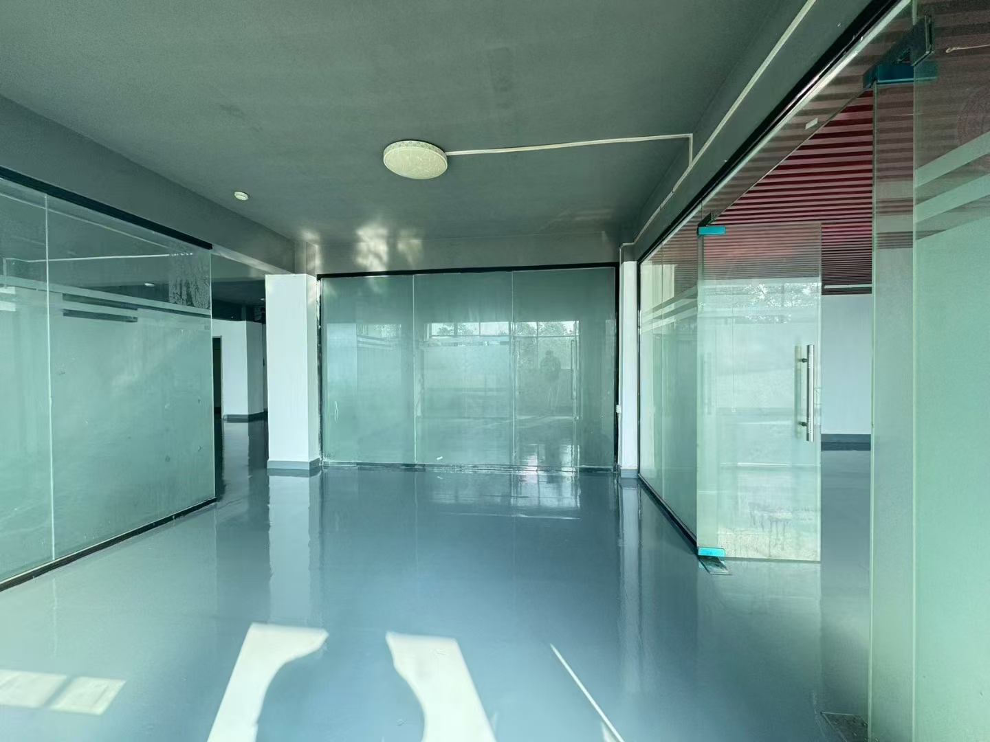 龙华大浪2楼380平 精装厂房出租