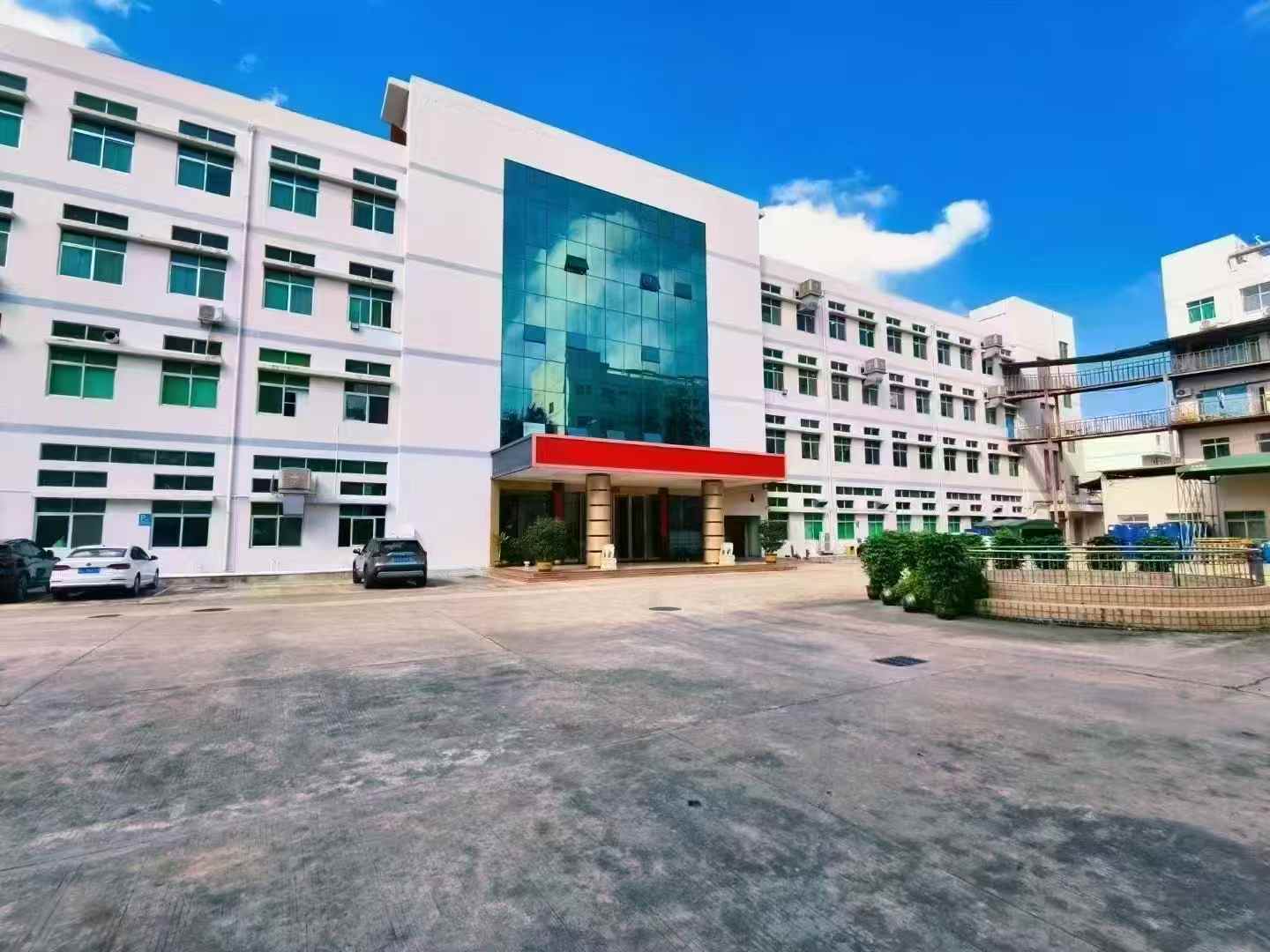 龙岗新出18800平方红本独院厂房出租