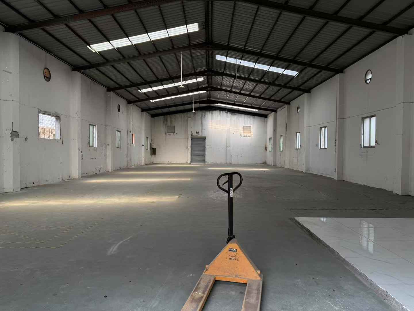 坂田独门独院单一层钢结构1000平仓库出租