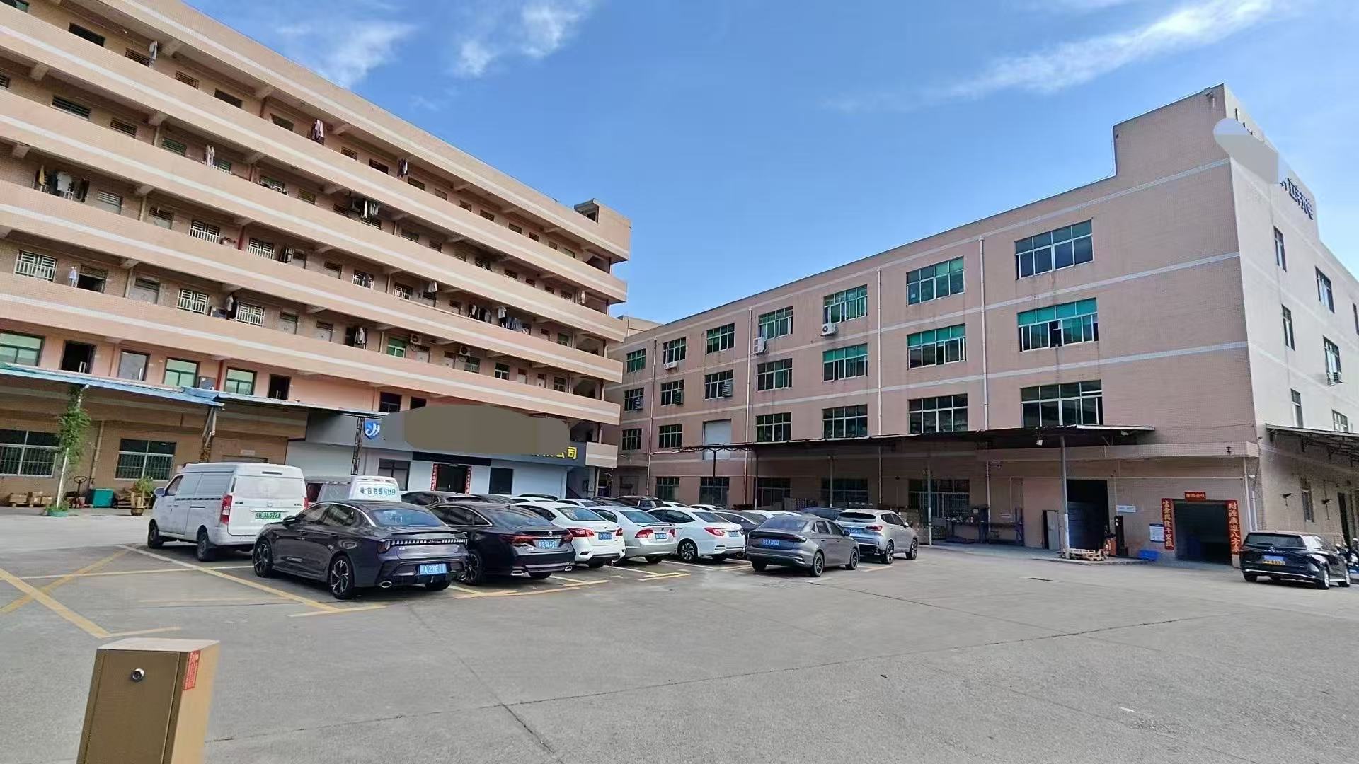 石岩村委直租独院厂房共6400平厂房出租