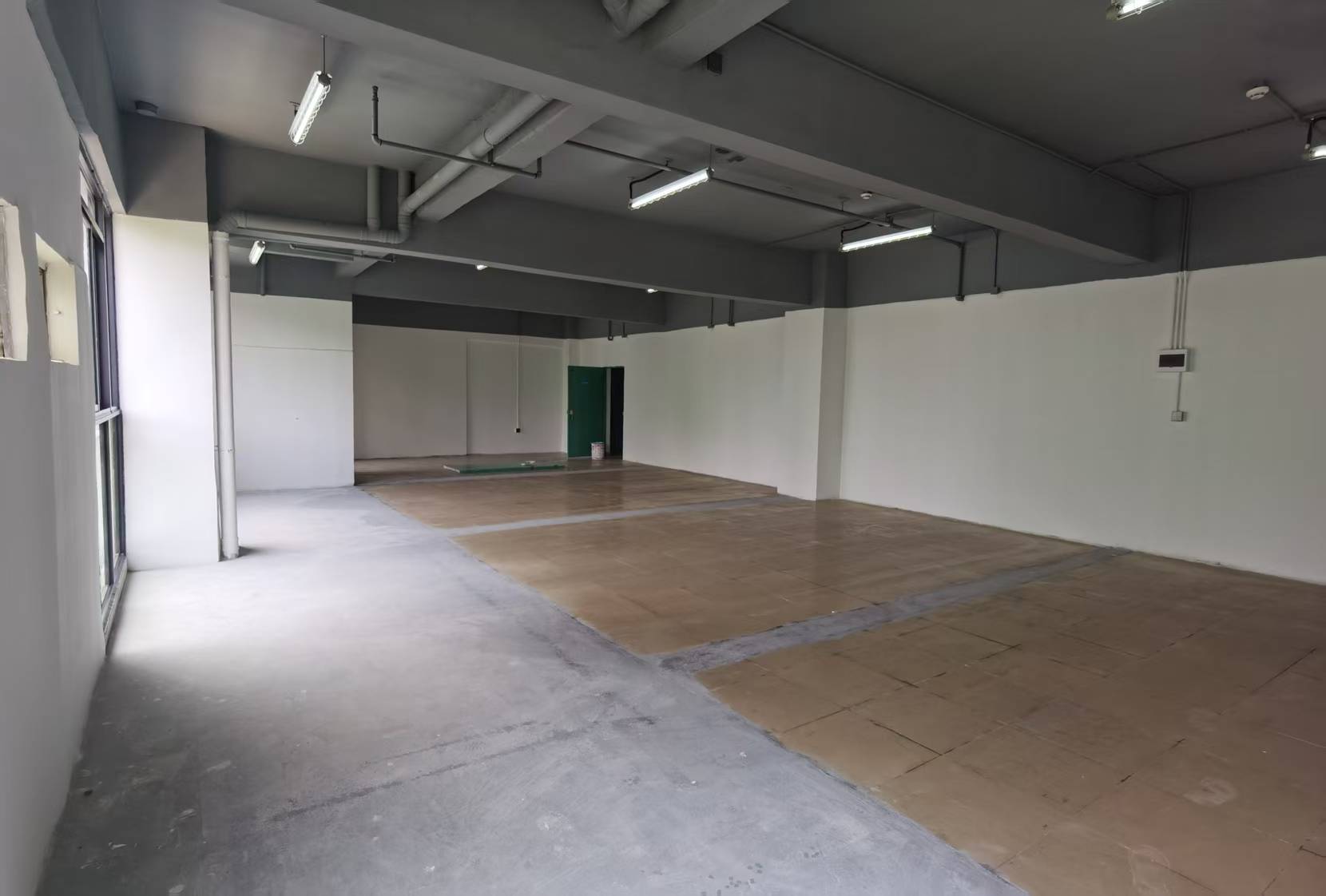 龙华小面积240平厂房出租