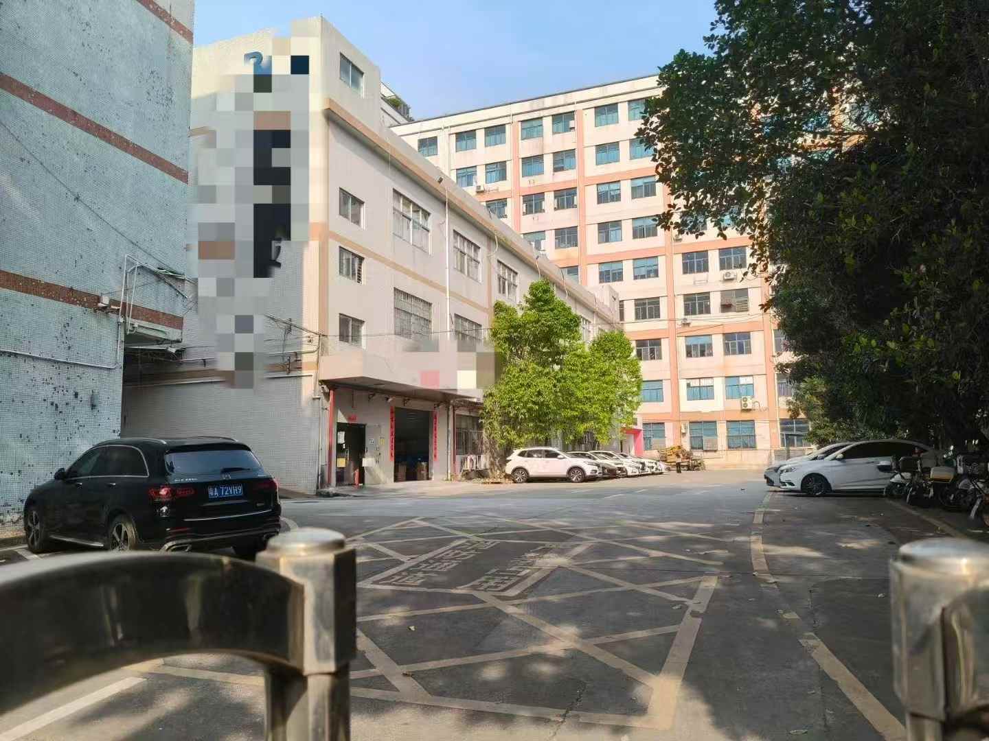 松岗原房东独院厂房:两栋10000平厂房出租