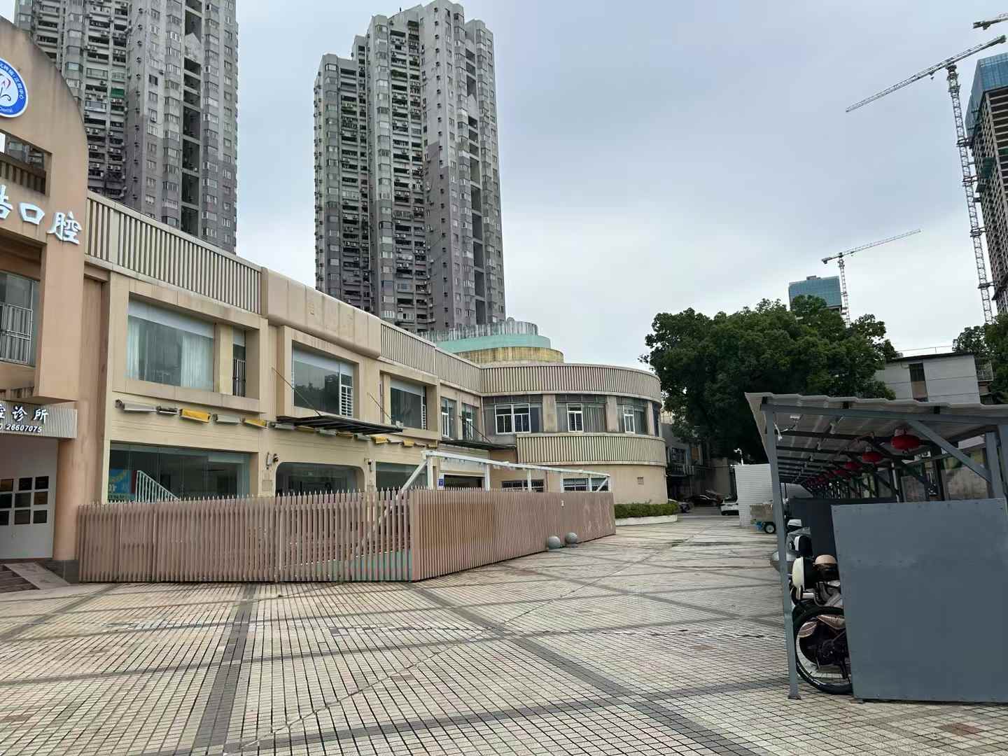 南山现成幼儿园装修己空置12000平办公出租