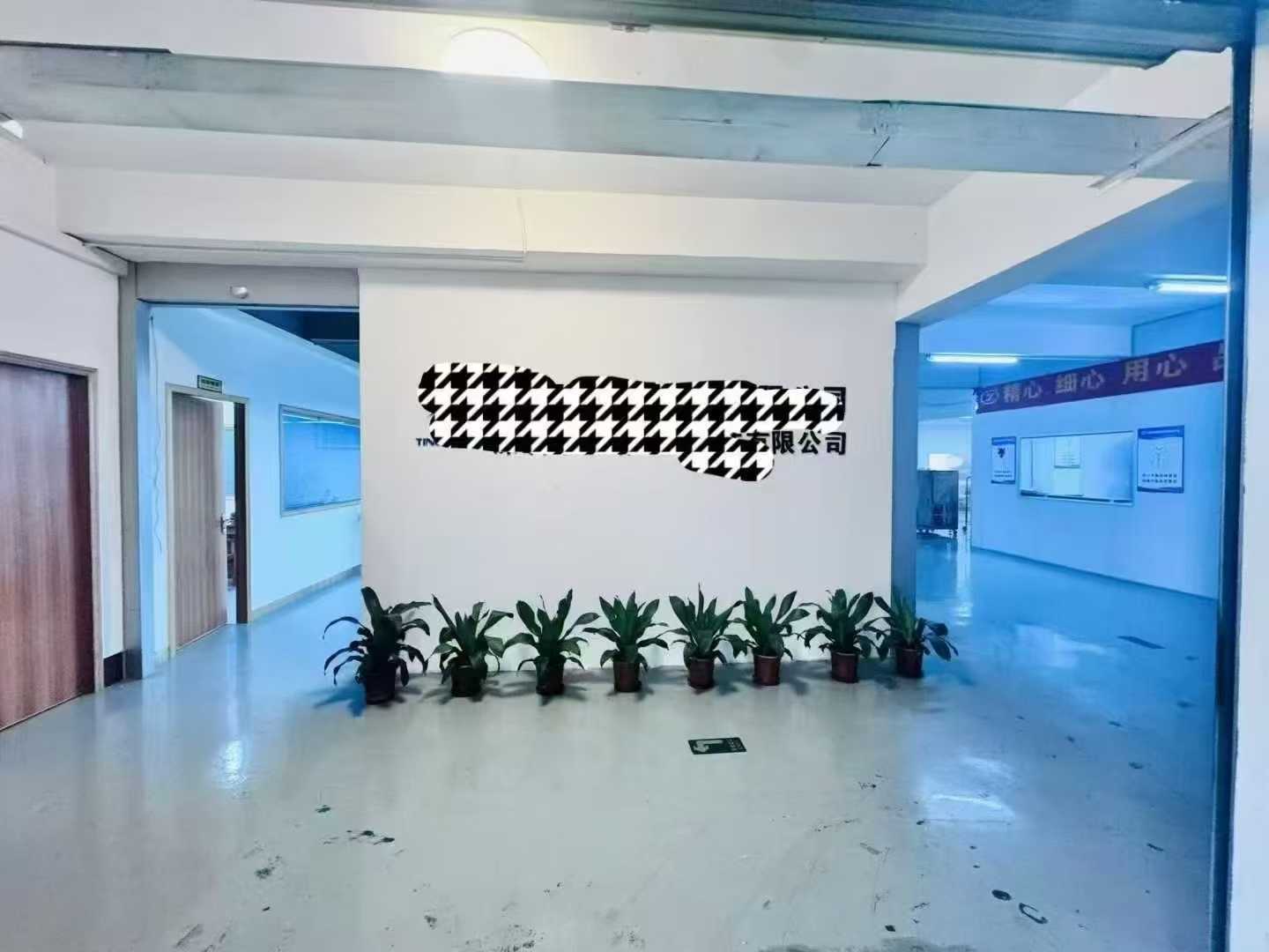 石岩现成贴片厂房1350平厂房出租