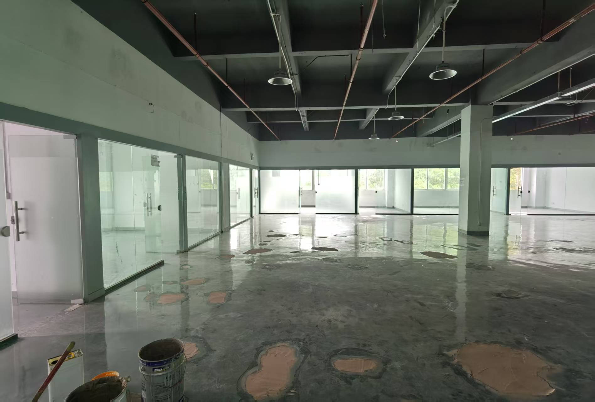 龙华清湖楼上精装修1200平厂房出租