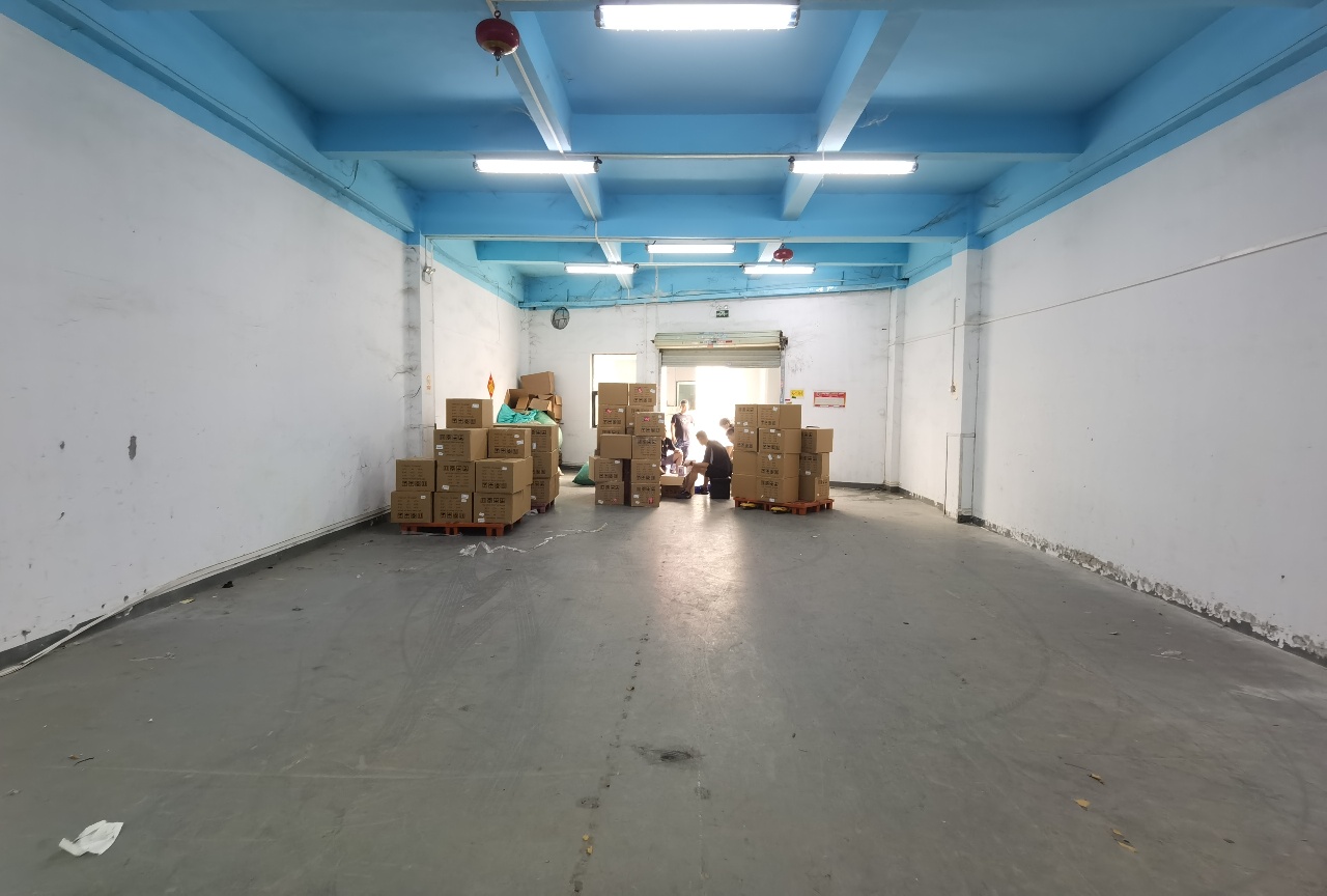 光雅园地铁口450米 一楼368平厂房出租