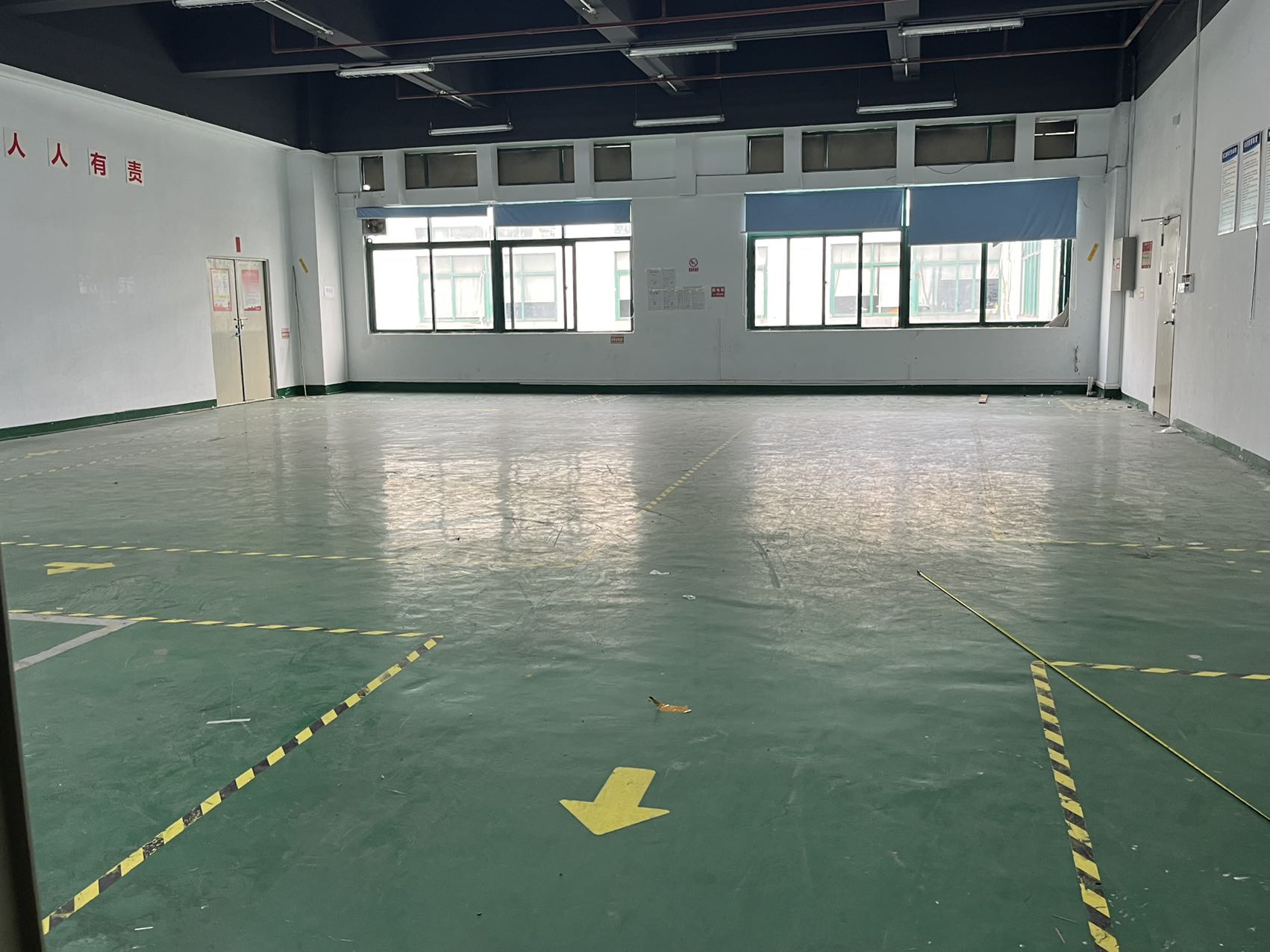坂田北地铁口800米三楼485平厂房出租