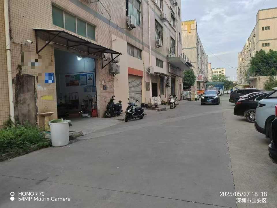 福永新和一楼300平厂房出租