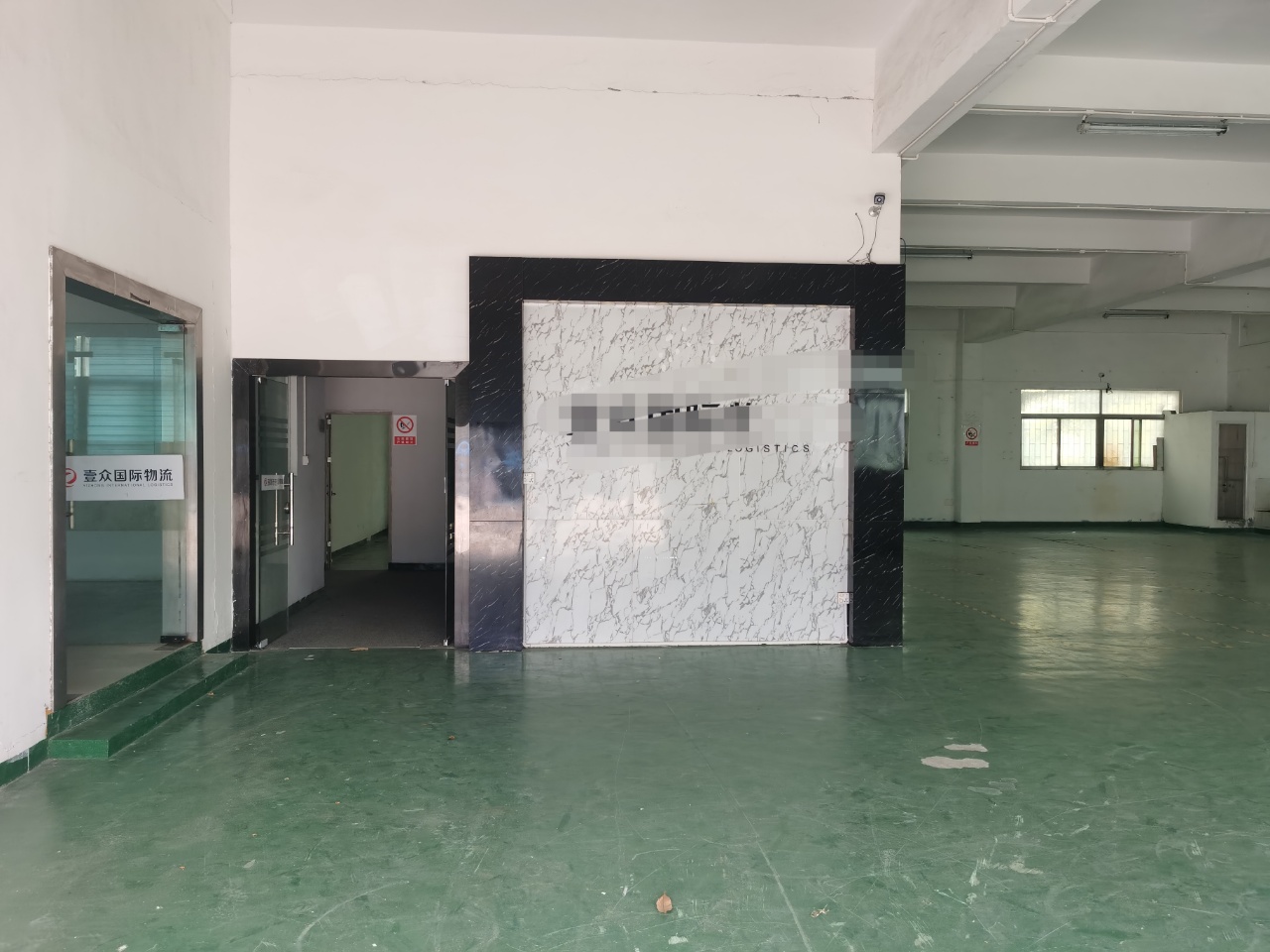 龙华观澜一楼800平厂房出租