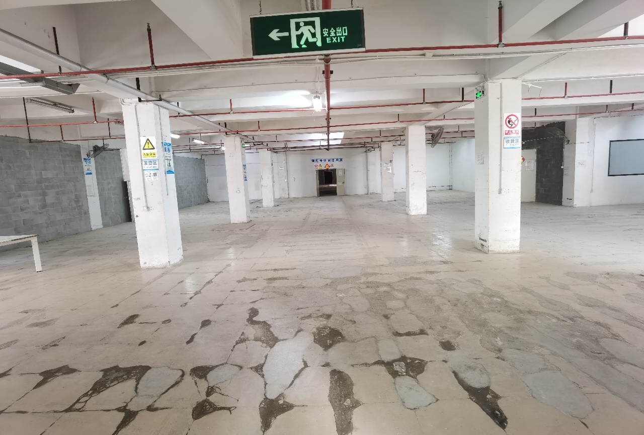 大浪浪口工业园仓库2楼5100平仓库出租