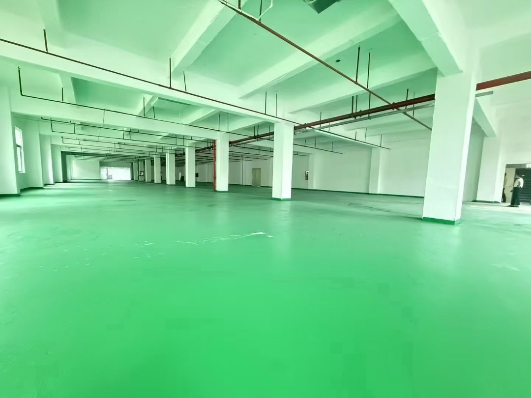 龙华观澜楼上整层2900平厂房出租