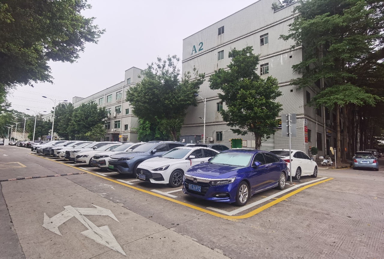 龙华清湖一楼1600平厂房出租