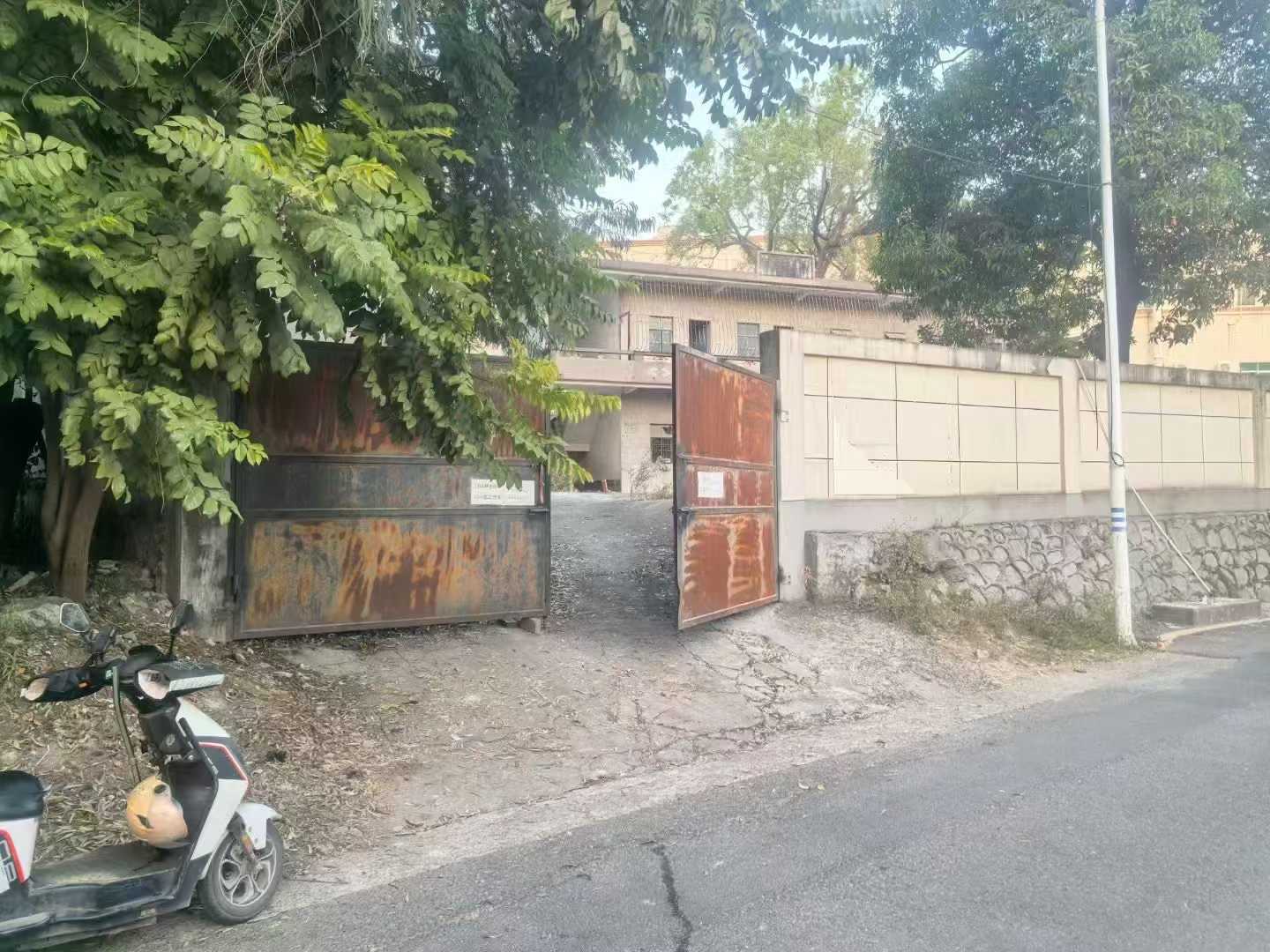 龙华 观澜 经典小独院900平厂房出租