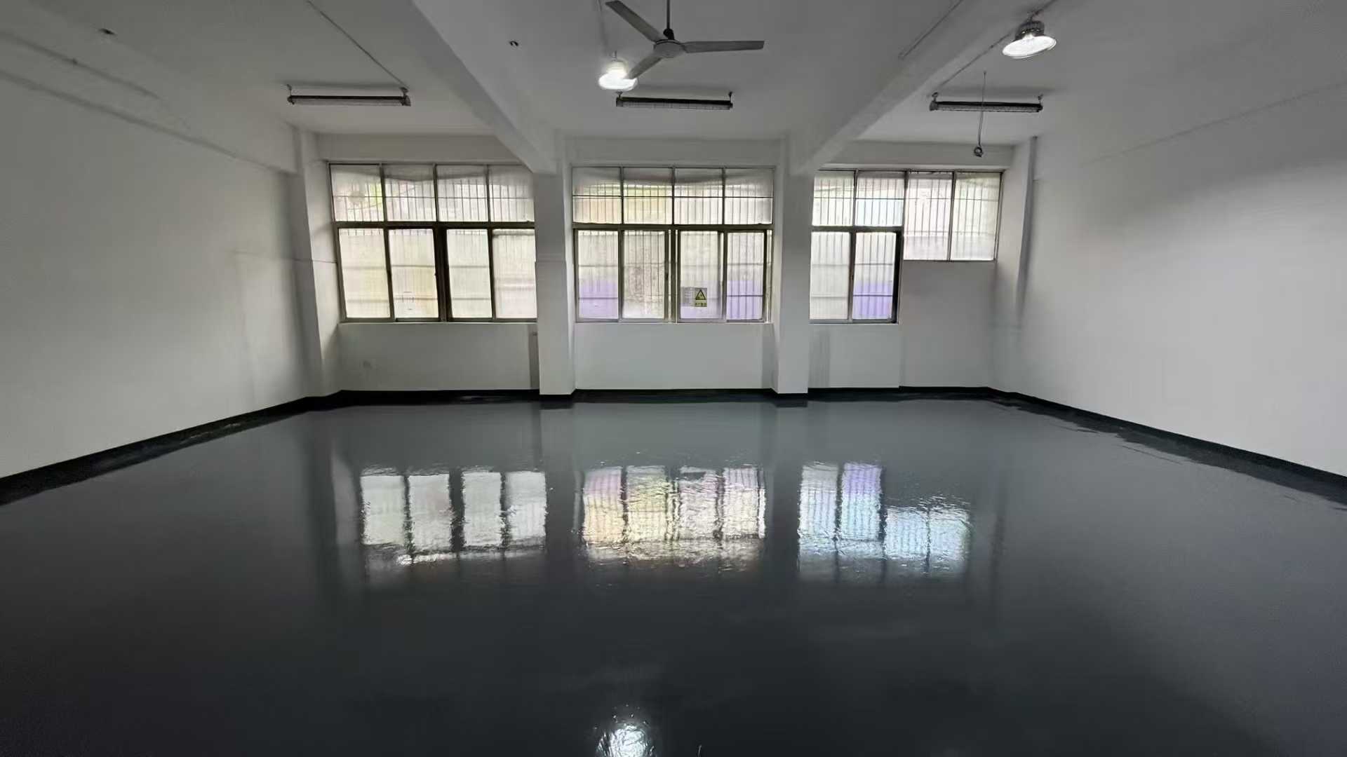 龙华电商园一楼300平厂房出租