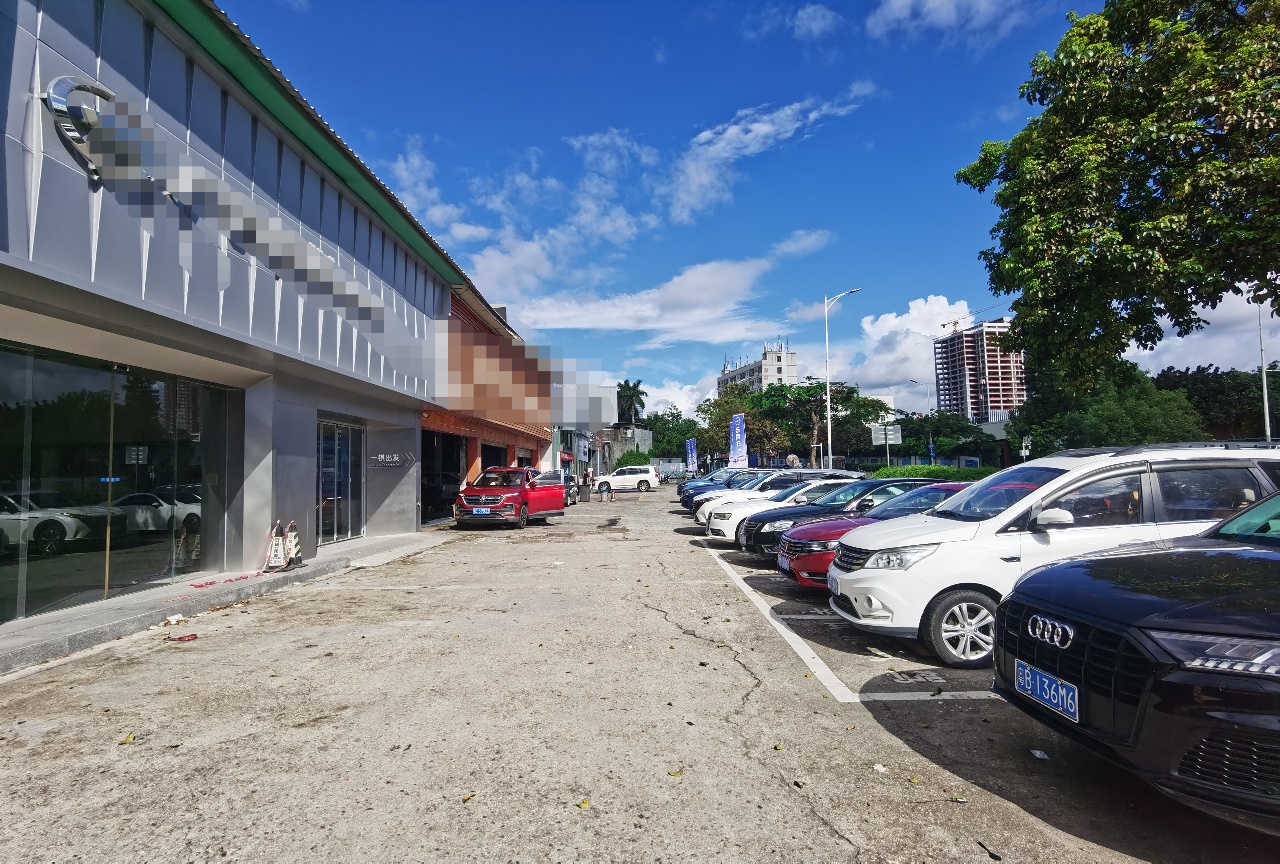 龙华主干道汽车展厅250平出租