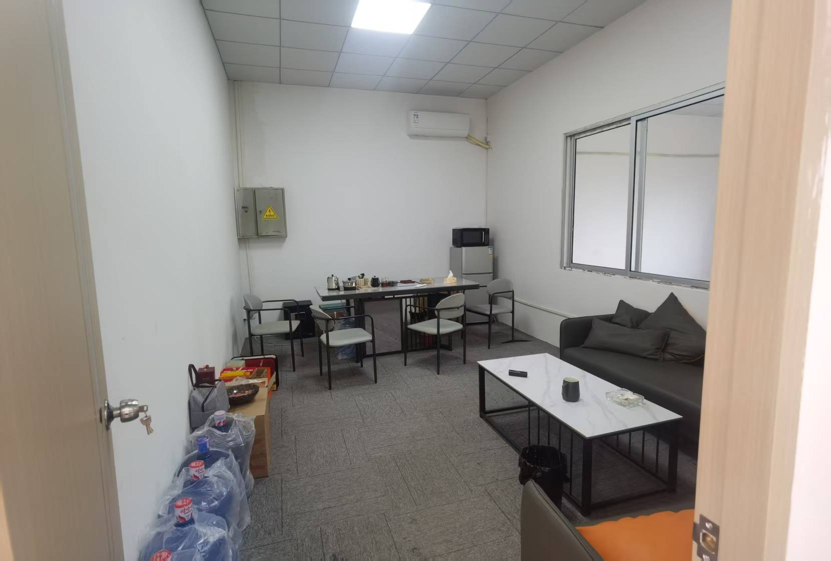 龙华一楼255平厂房出租