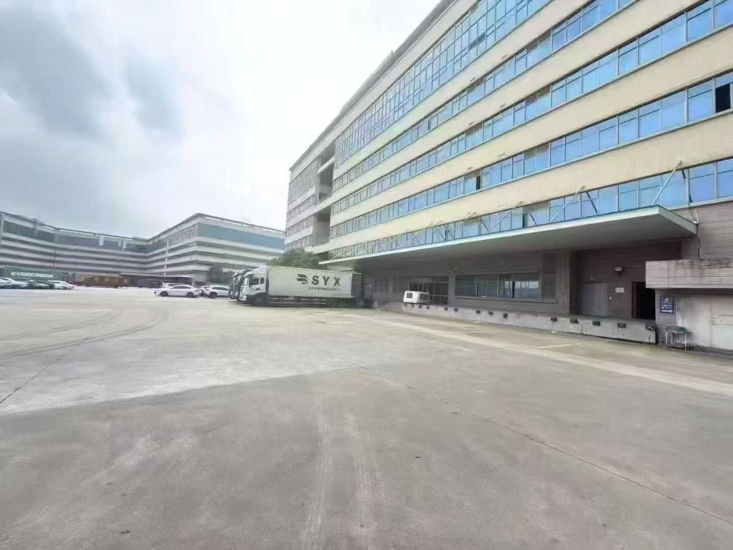 龙岗布吉原房东10万㎡工业园厂房出租