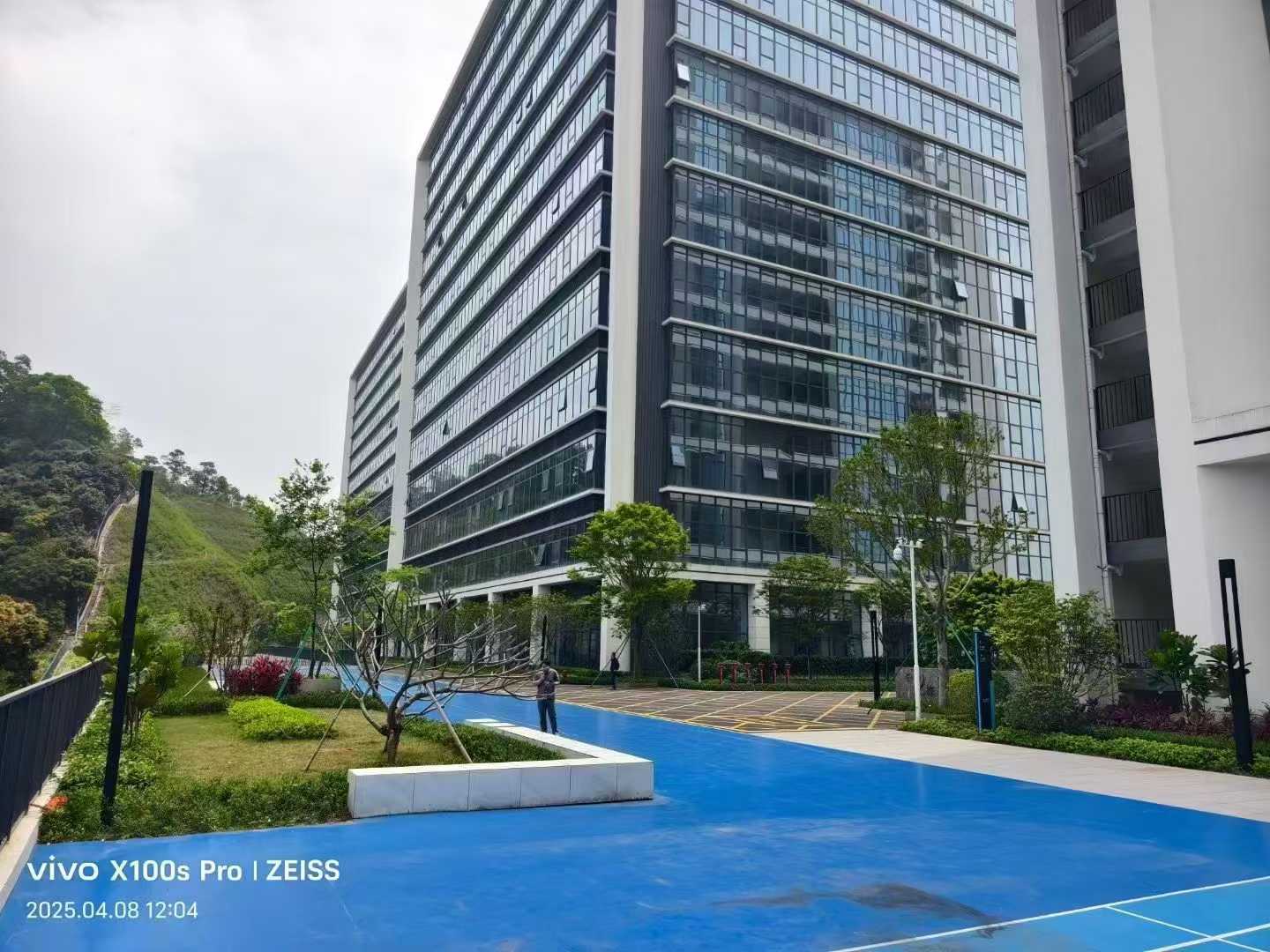 观澜全新原房东红本厂房单层3700平厂房出租