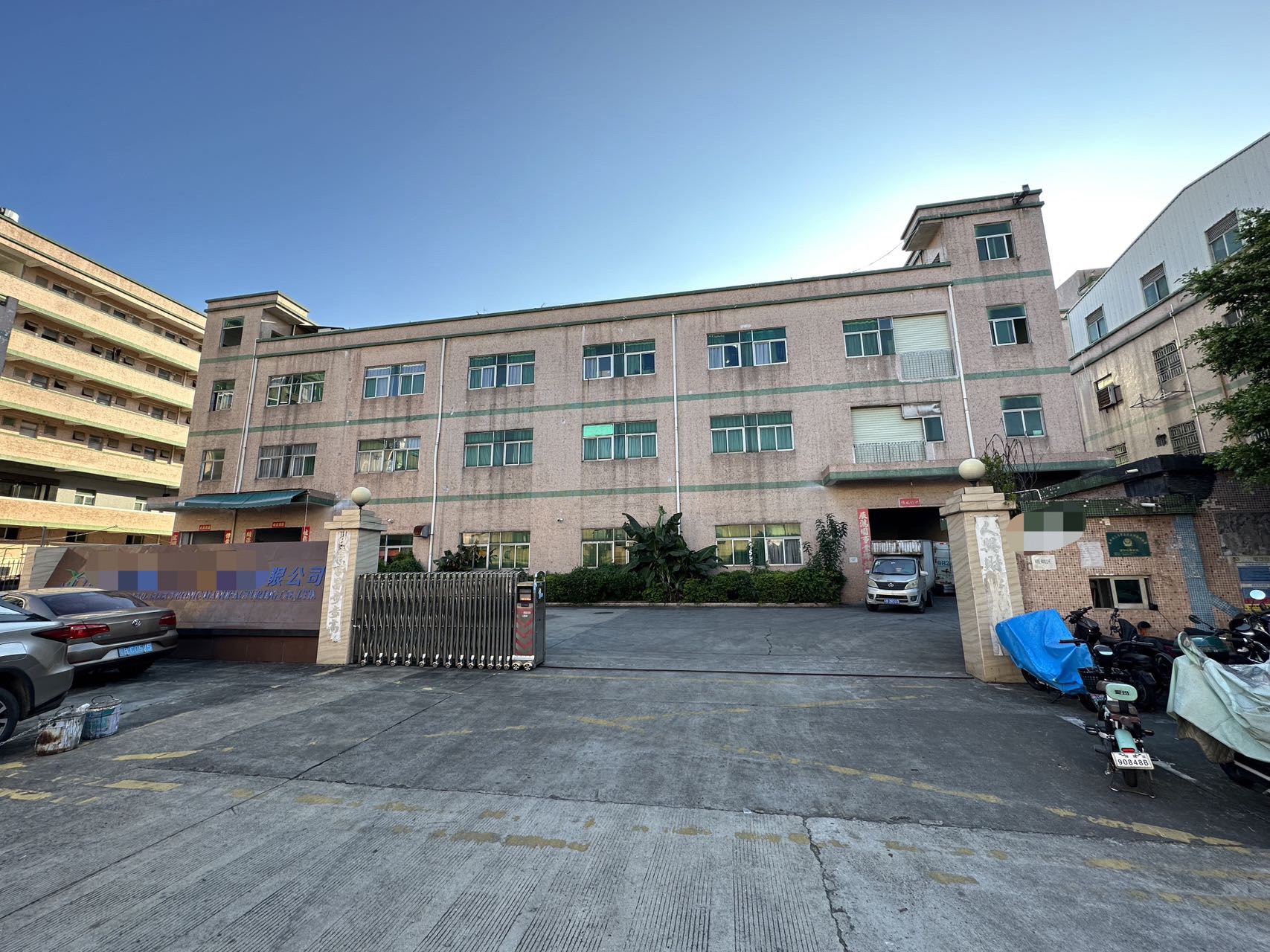 平湖凤凰工业区独院厂房 厂房1-3层 4350平厂房出租