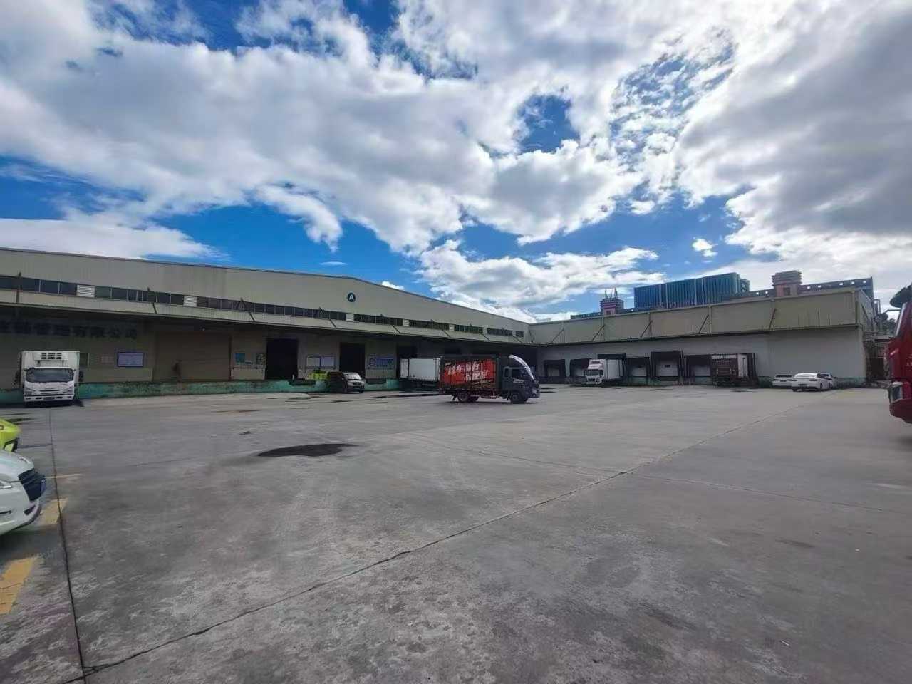 东莞塘厦大坪高速口一楼15000平仓库出租