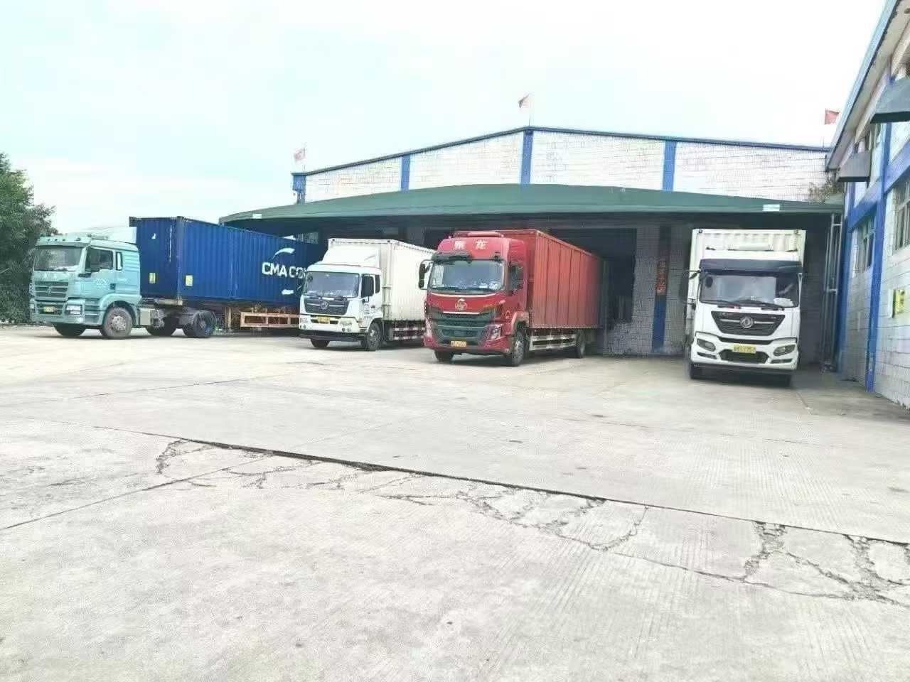 西乡洲石路物流仓独门独院6000平厂房出租