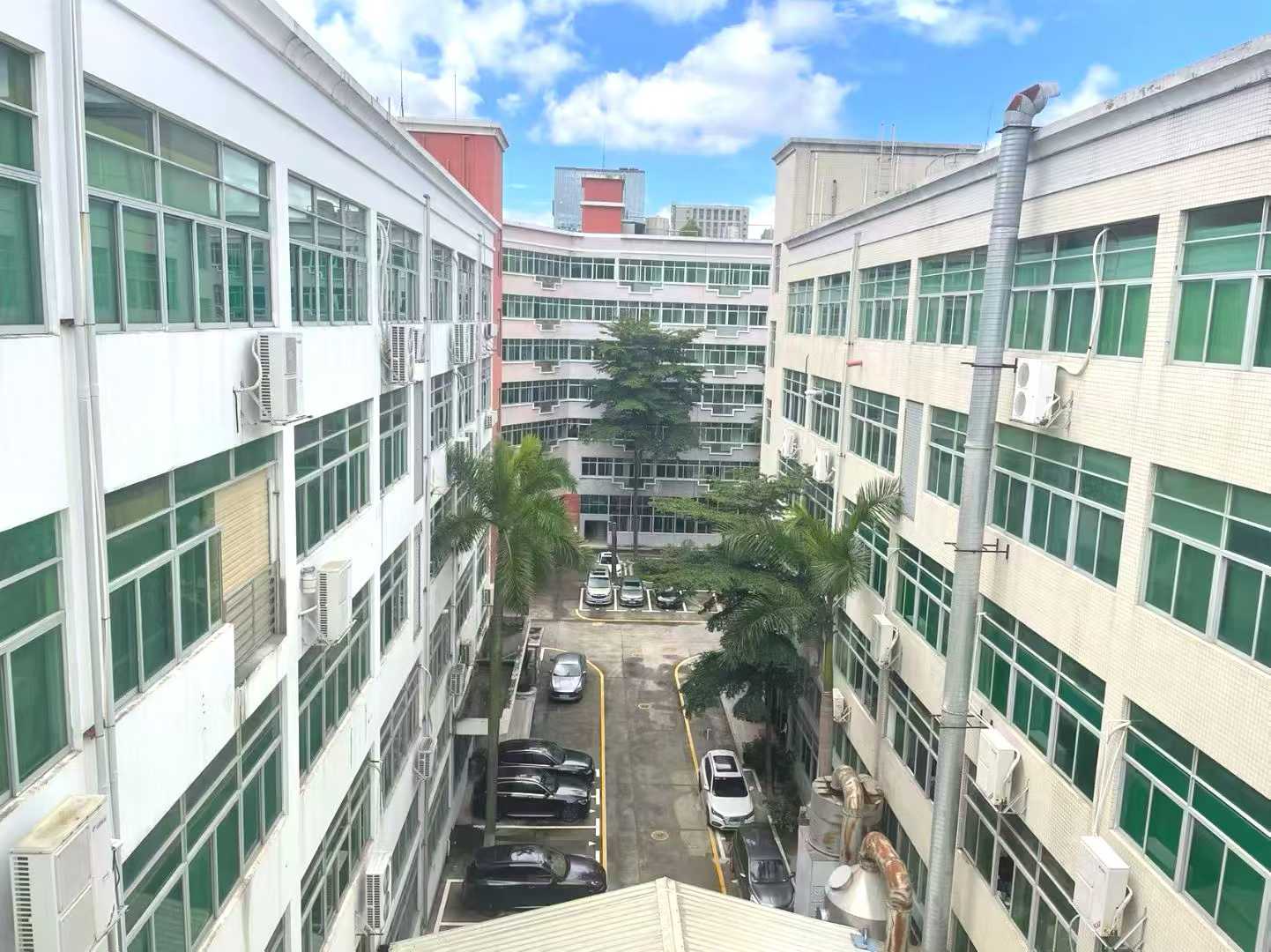 龙华大浪原房东独门独院红本厂房楼上2070平厂房出租