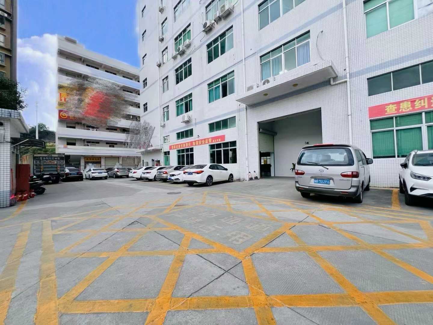 石岩水田石龙大道 1楼940平厂房出租