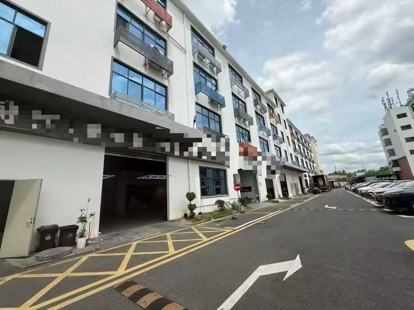 龙华大浪一楼面积:679平厂房出租