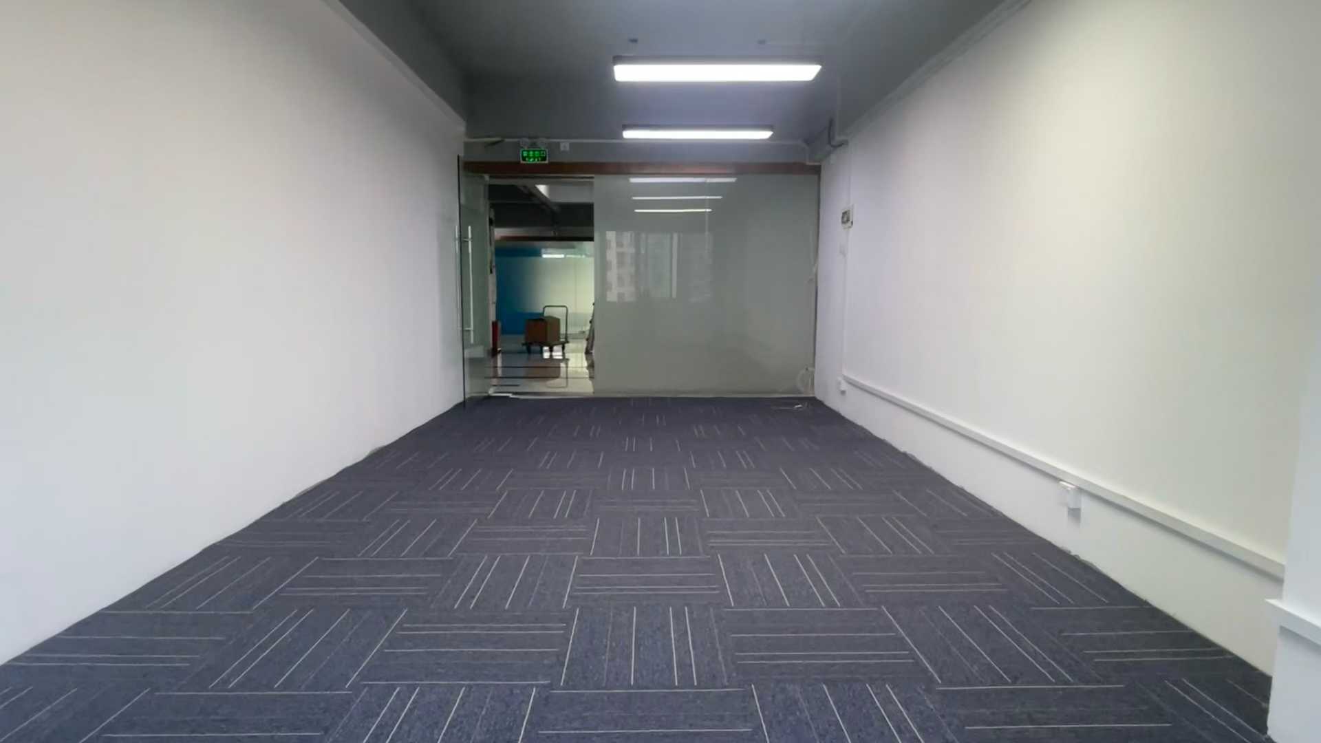 龙华油松小户型面积60平办公室出租