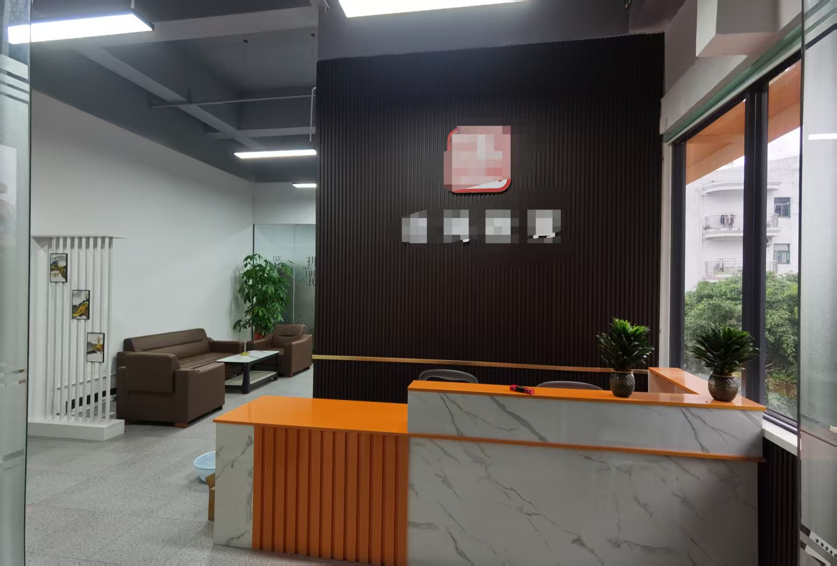 龙华大型创意园精装修340平厂房出租