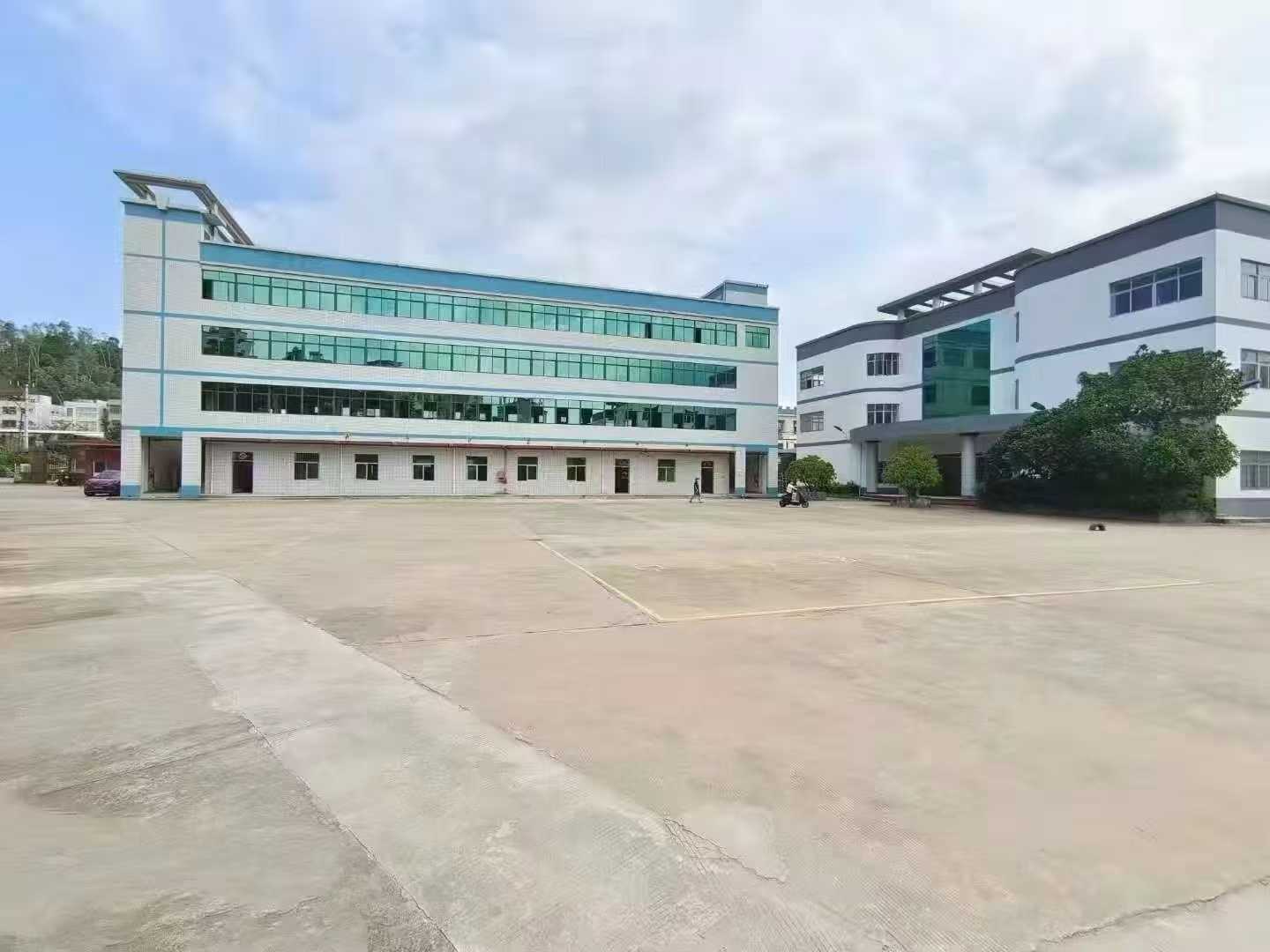 坑梓外环出口独栋厂房 整栋2800平厂房出租