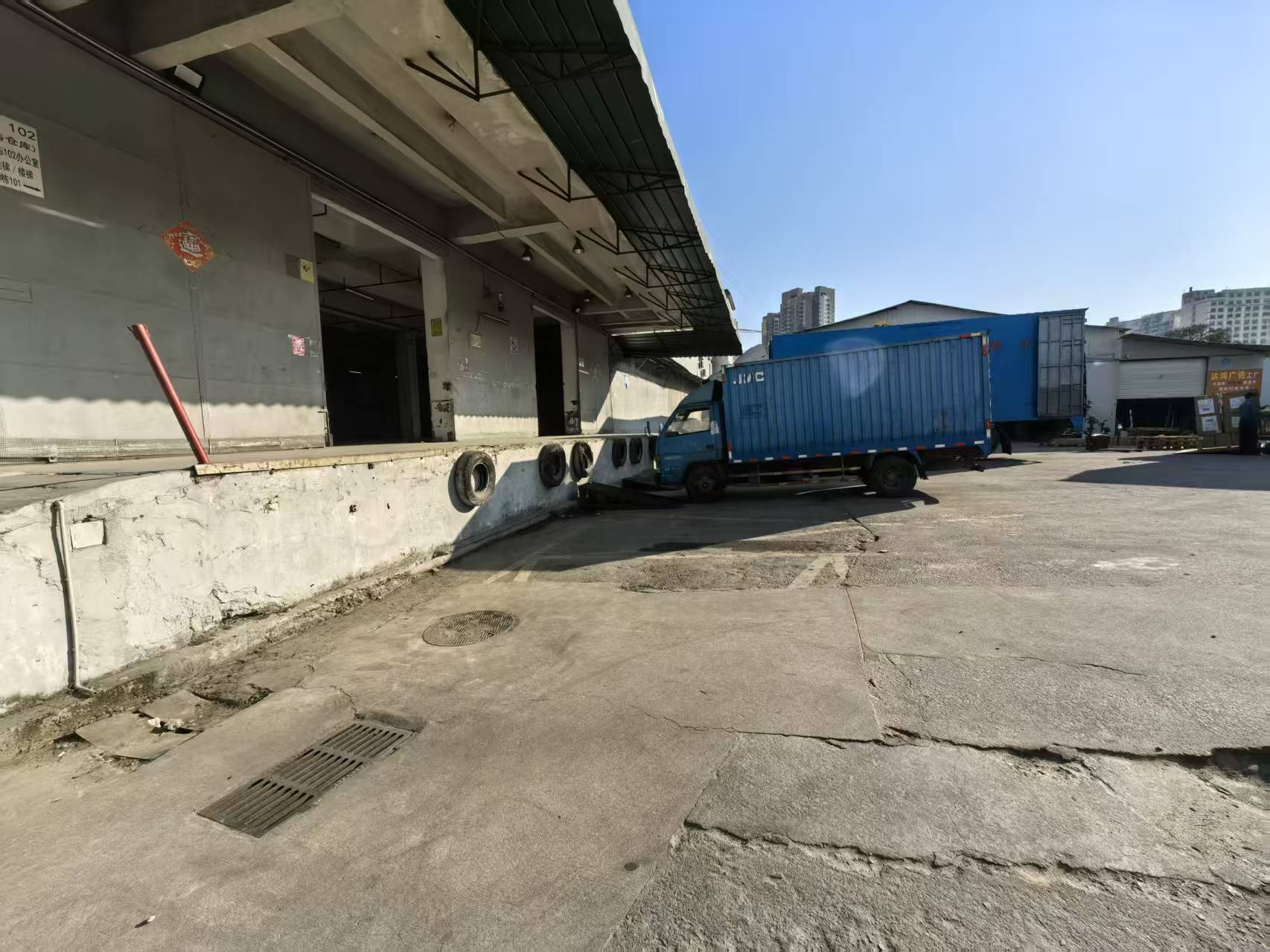 布吉丹竹头专业物流园一楼1700平厂房出租