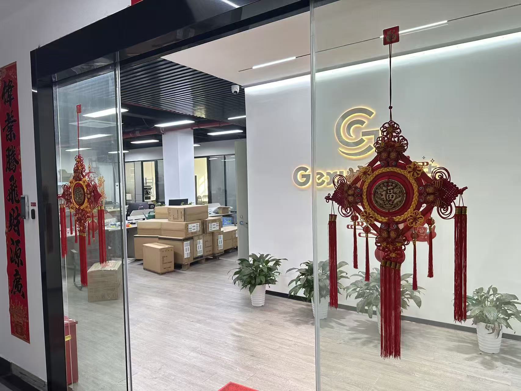 龙华大浪商业中心精装修556平厂房出租