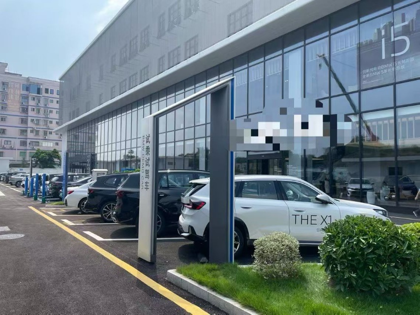 龙华一楼14000平汽车4S店出租