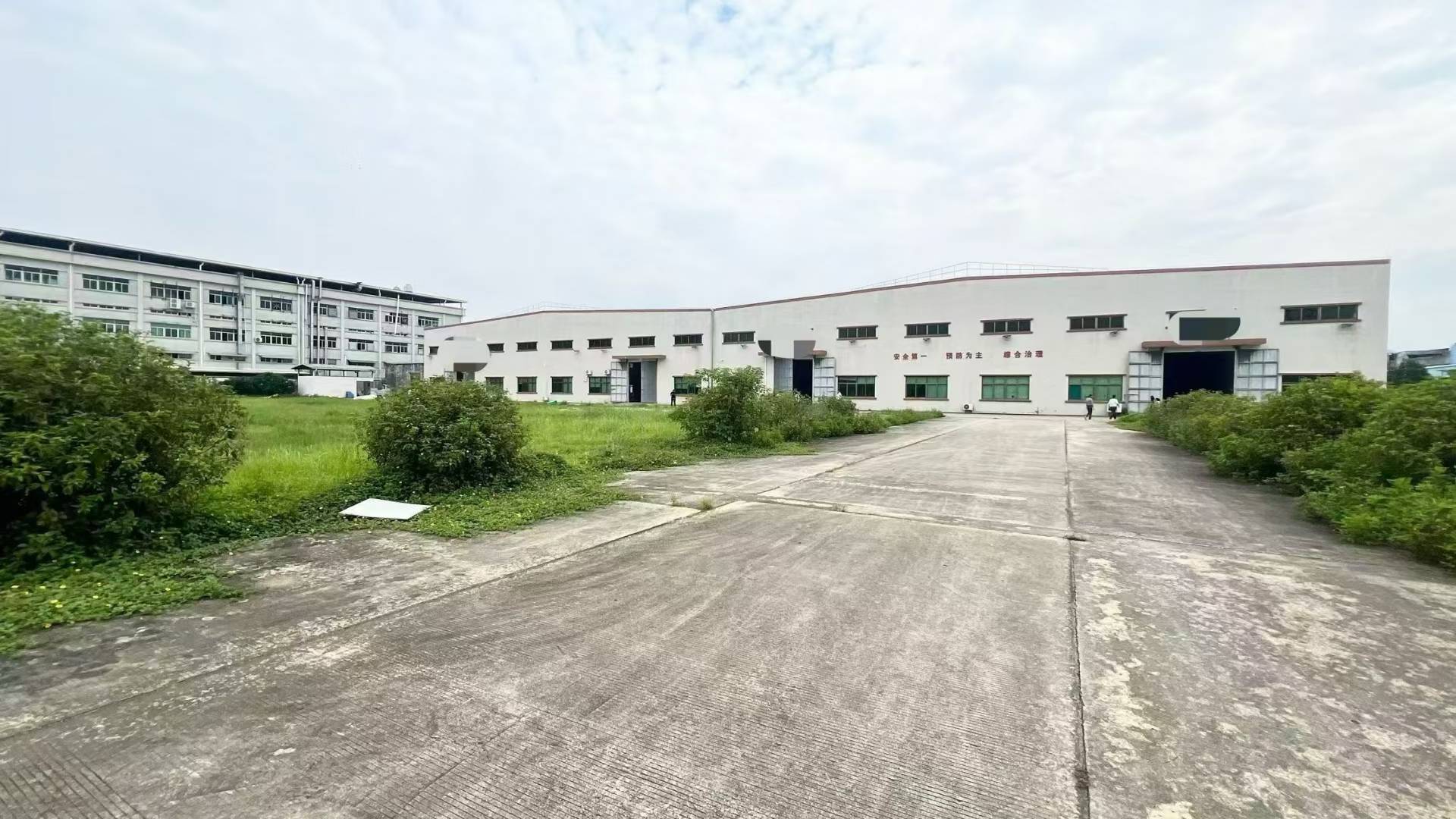 石湾原房东独院空地超大砖墙单一层6800平厂房出租
